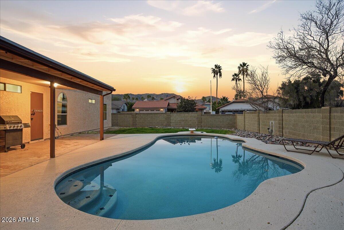 12627 S 38TH Place