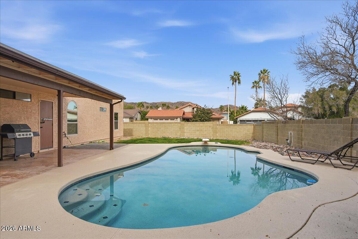 12627 S 38TH Place