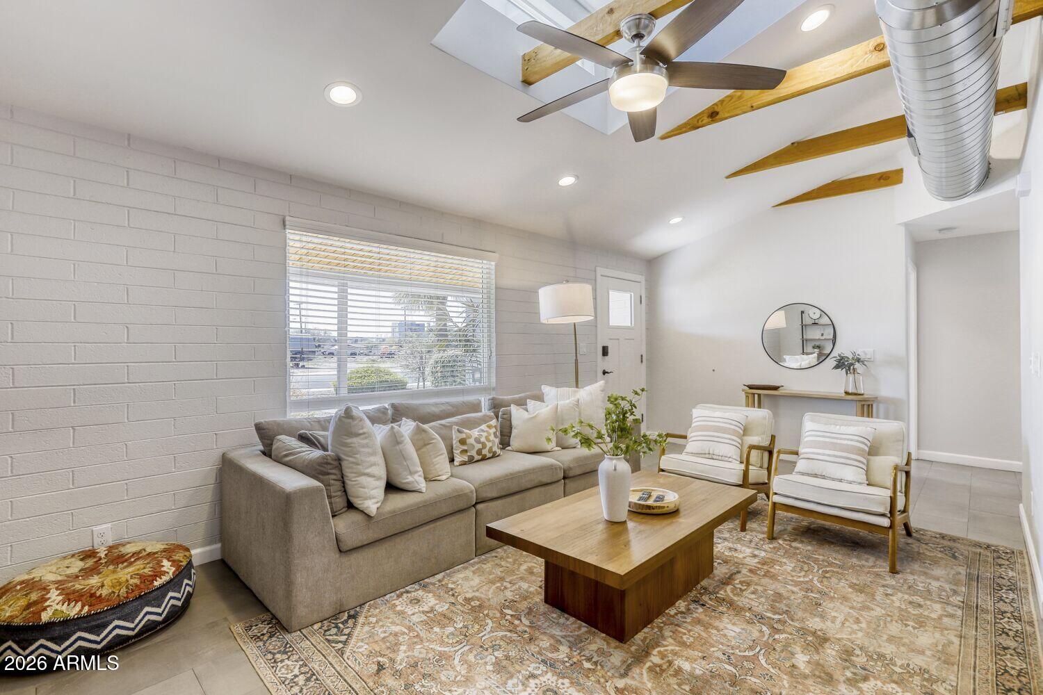 1142 E TEMPE Drive