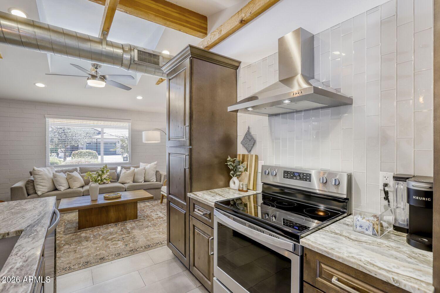 1142 E TEMPE Drive