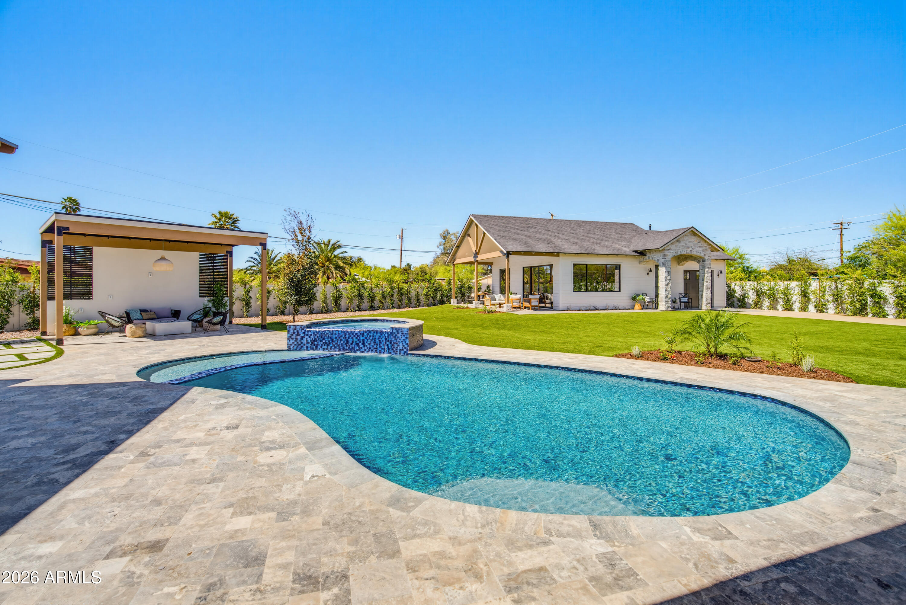 11602 N 70TH Place