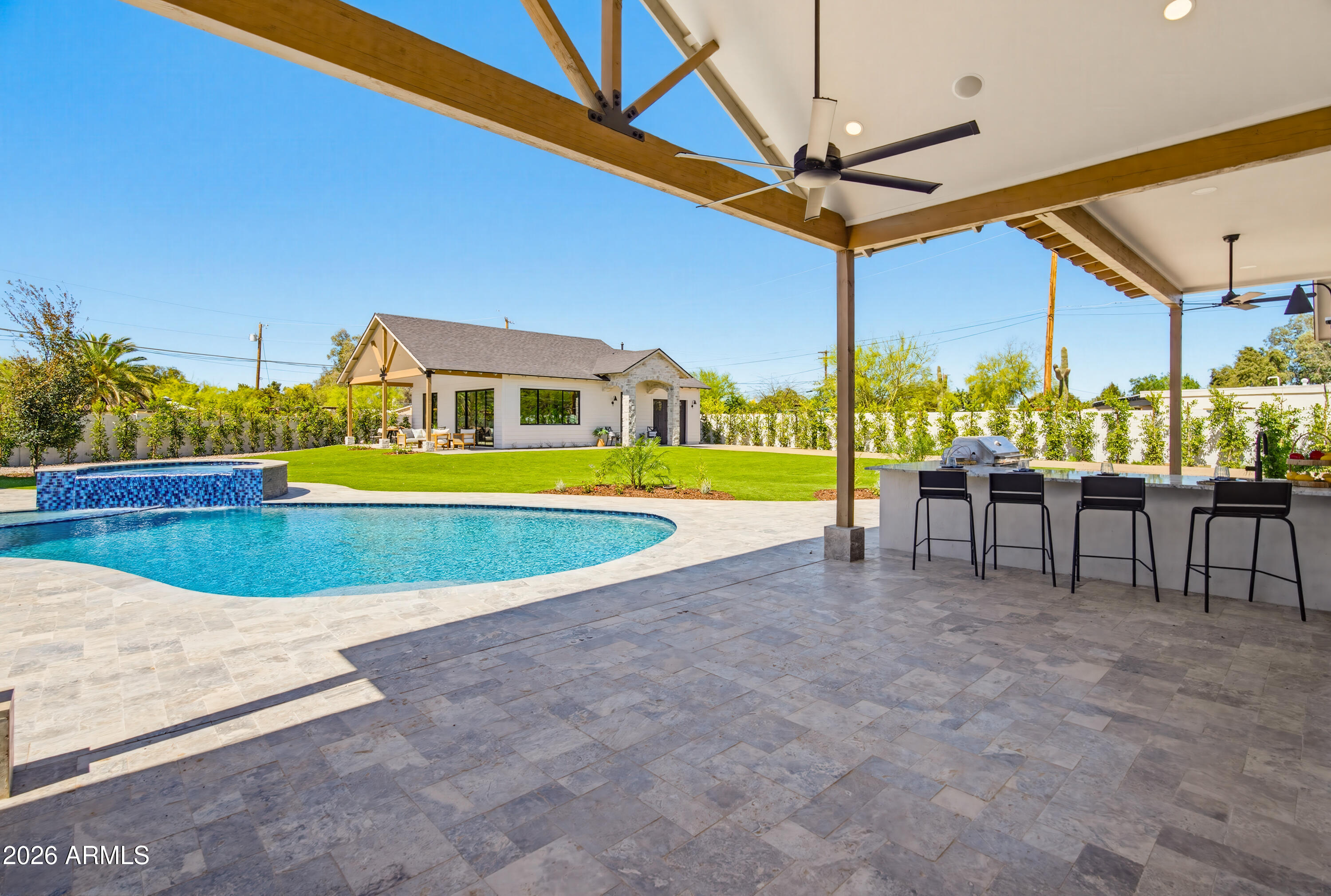 11602 N 70TH Place