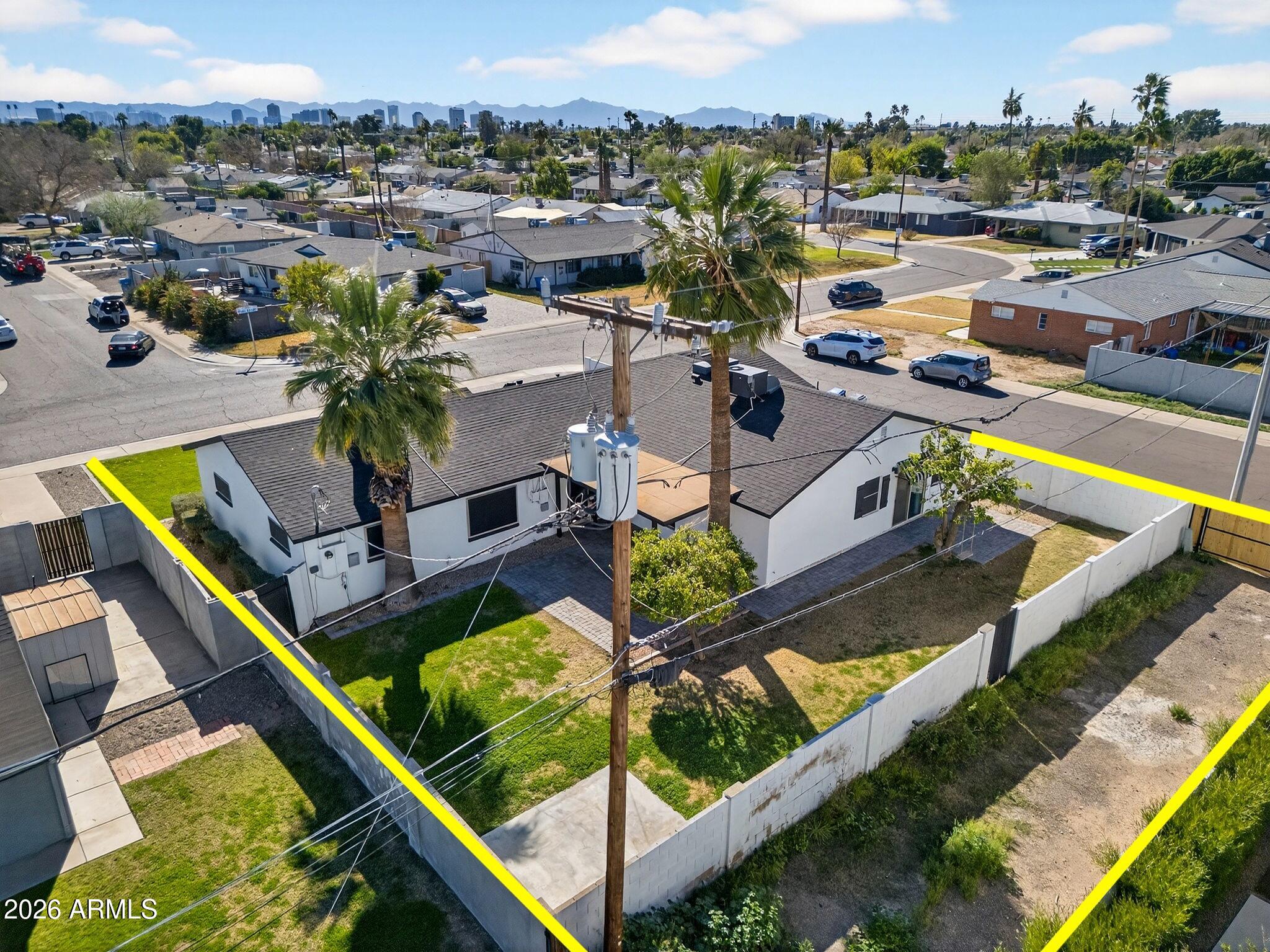 1314 E PALO VERDE Drive