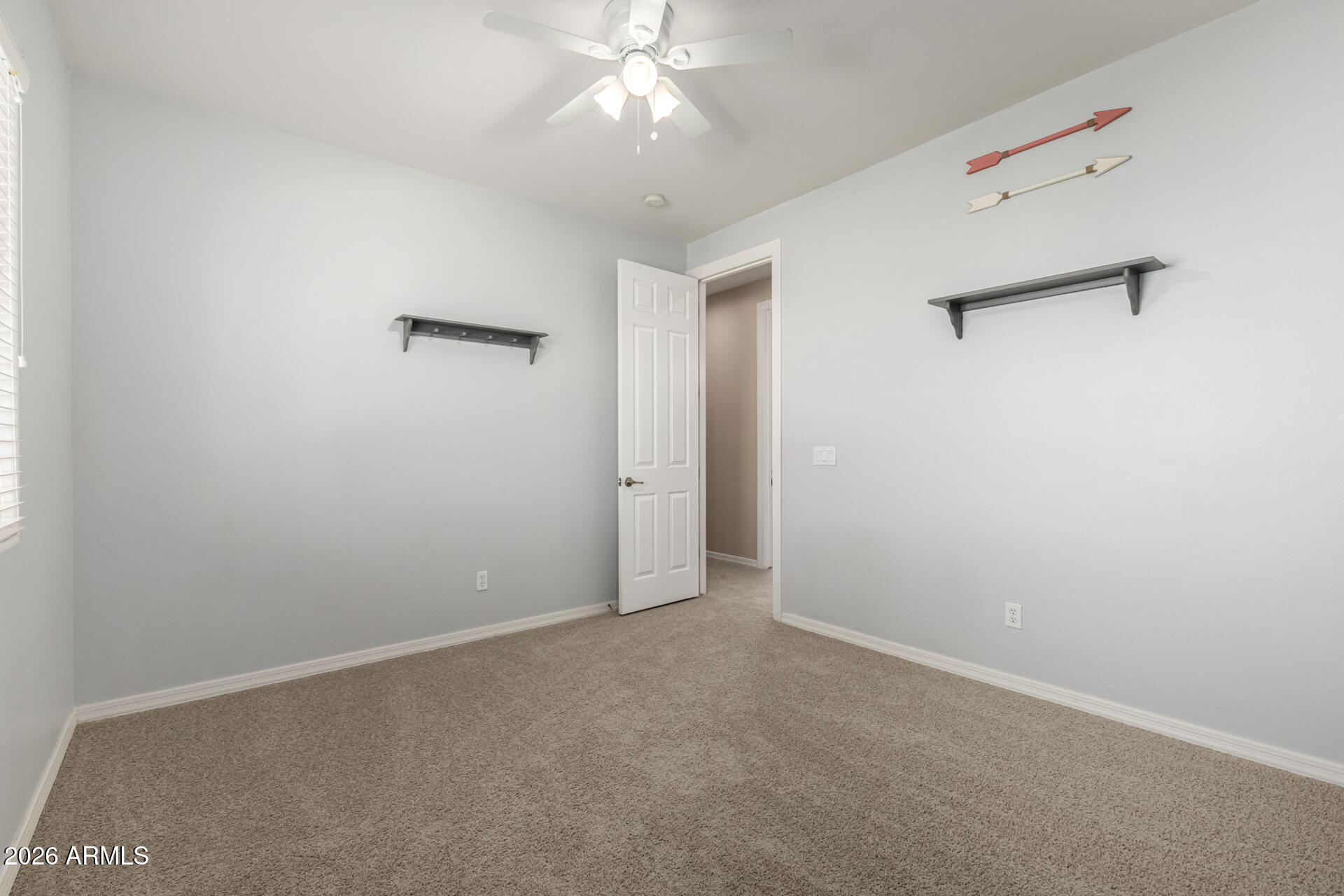 2438 E IRIS Drive