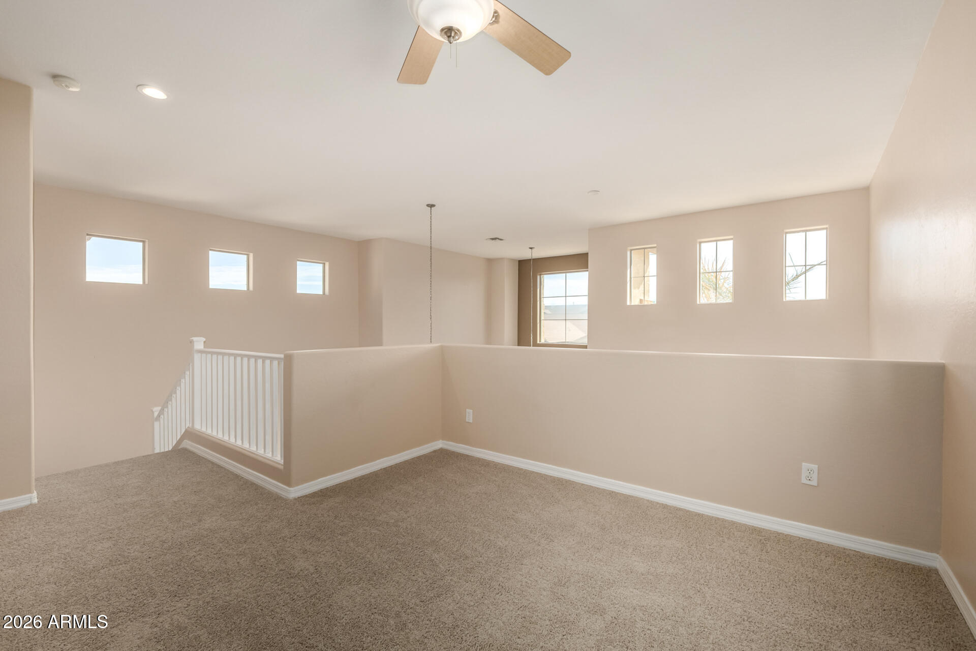 2438 E IRIS Drive