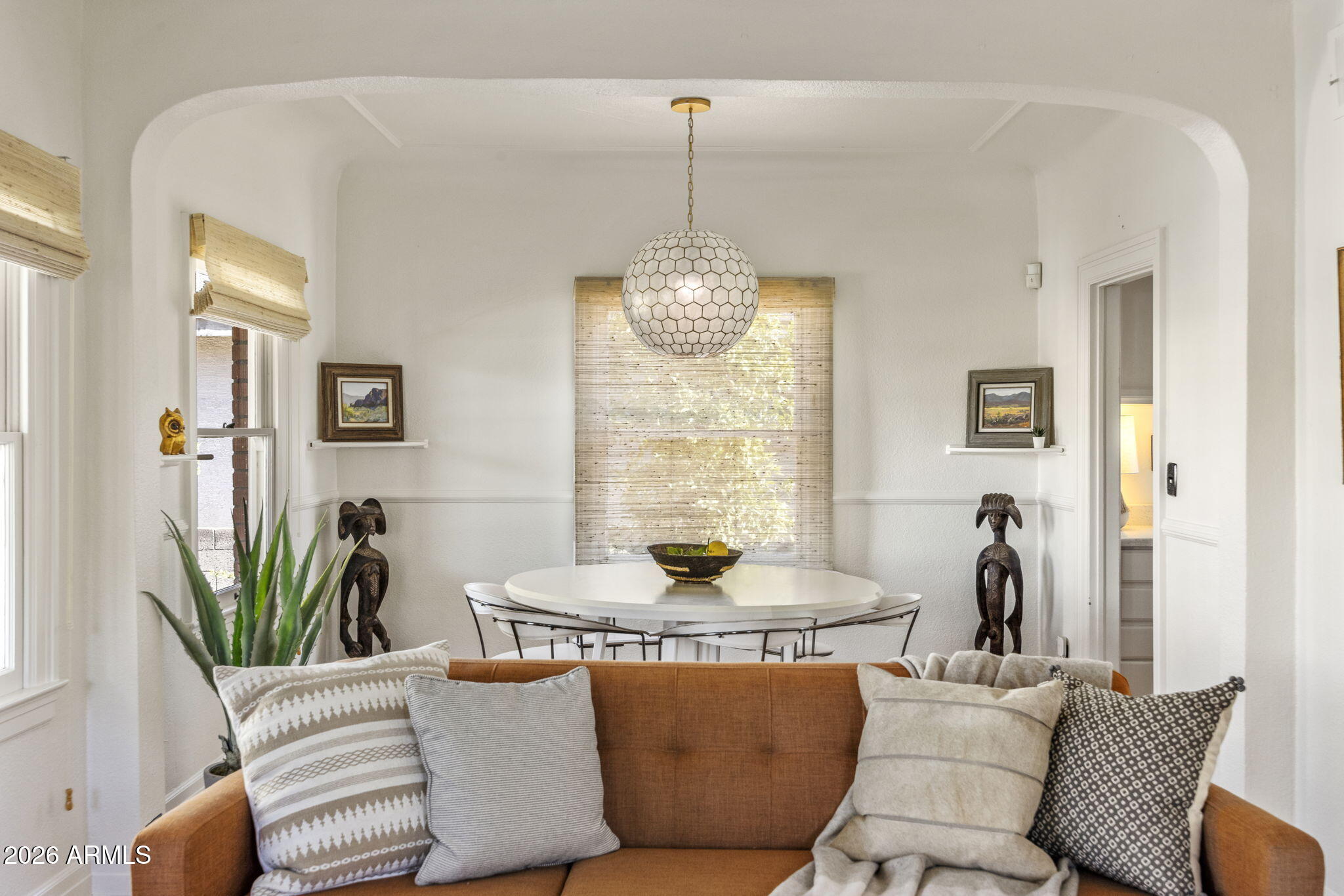 29 W WILSHIRE Drive