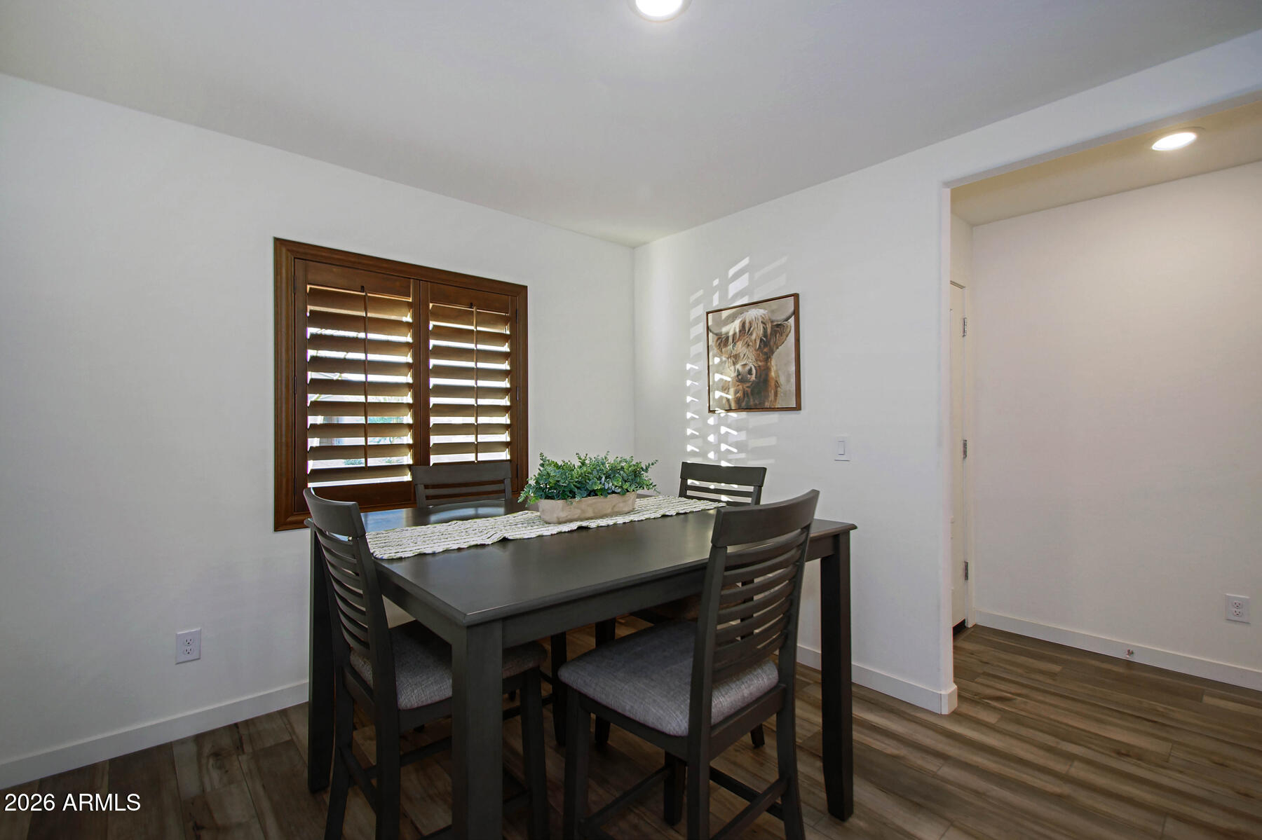 1130 W 20TH Street
