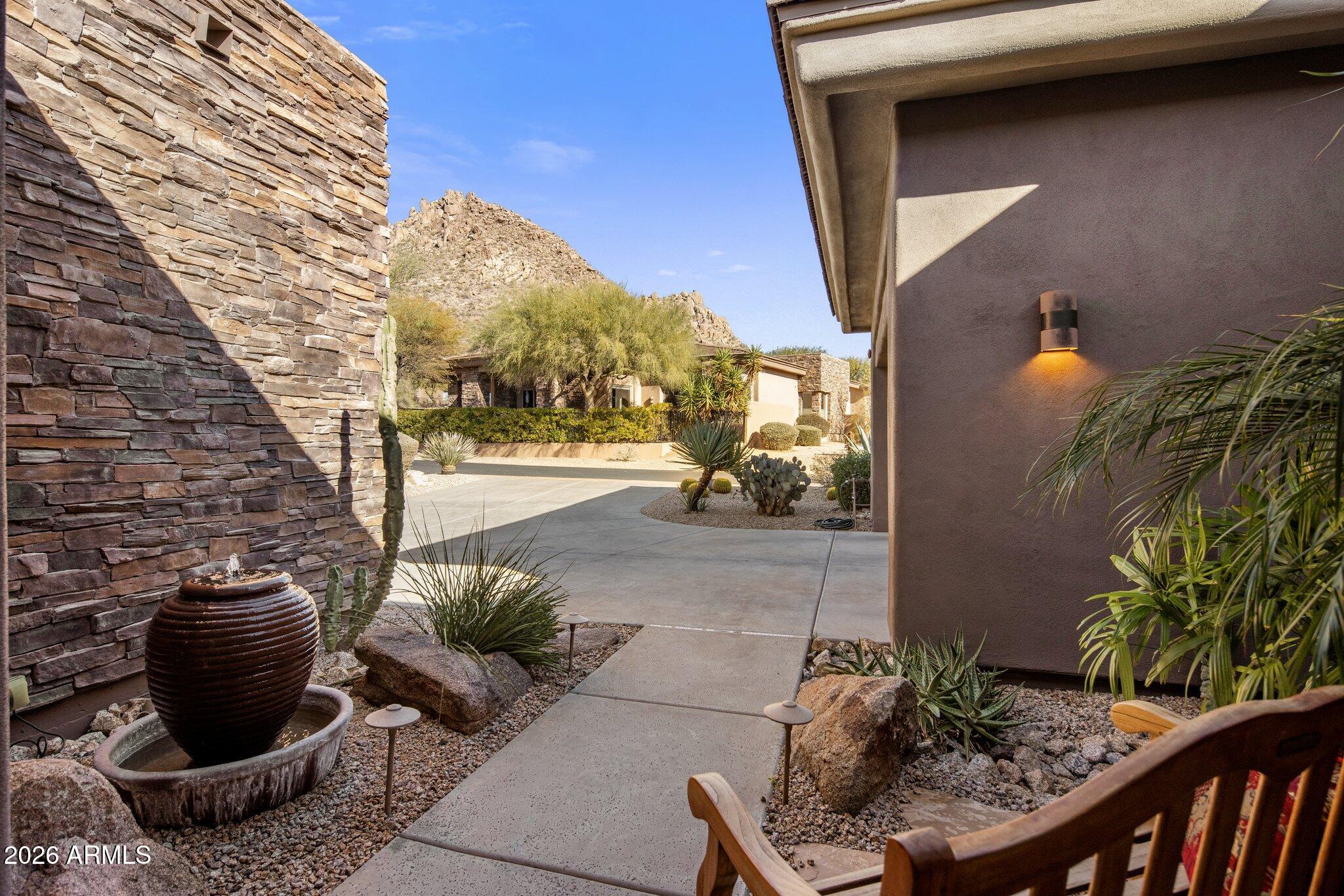 10821 E TUSAYAN Trail