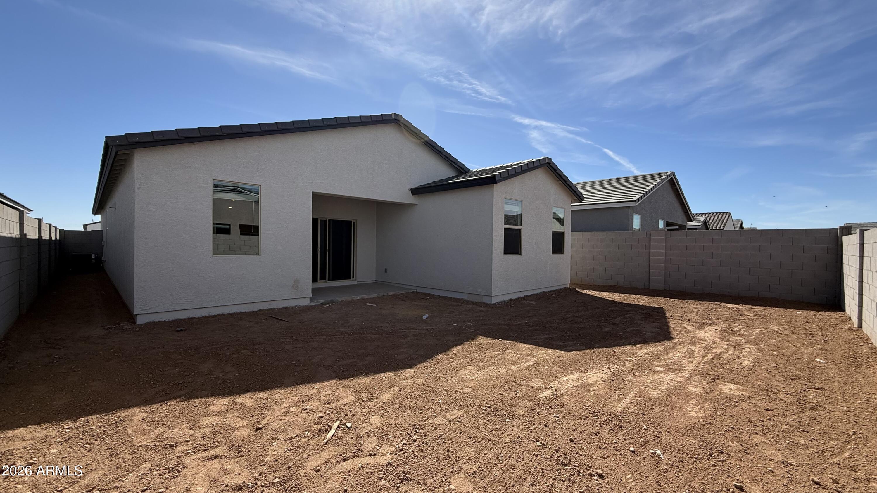 47652 W KENNER Drive