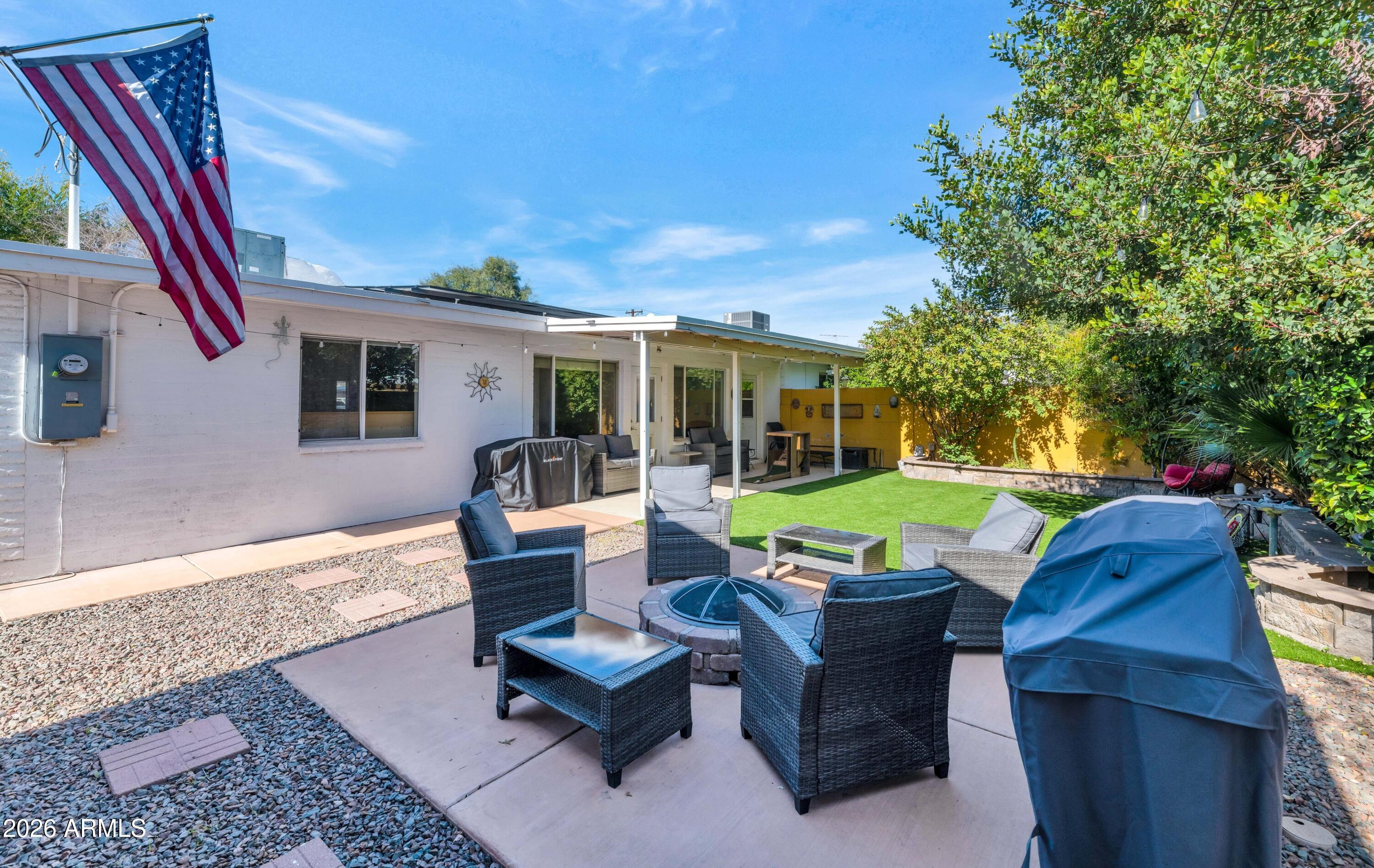 4609 N MILLER Road