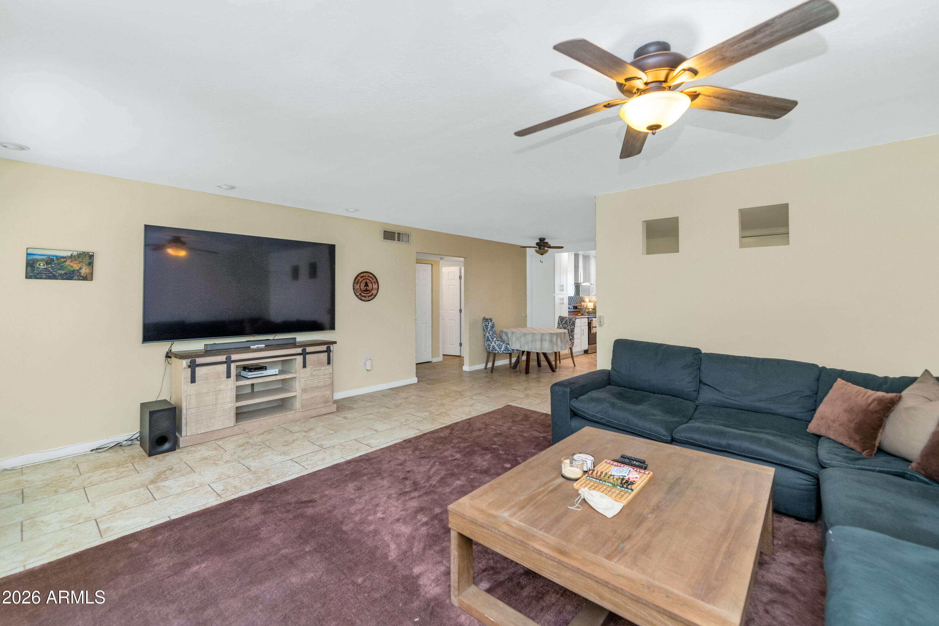 4609 N MILLER Road