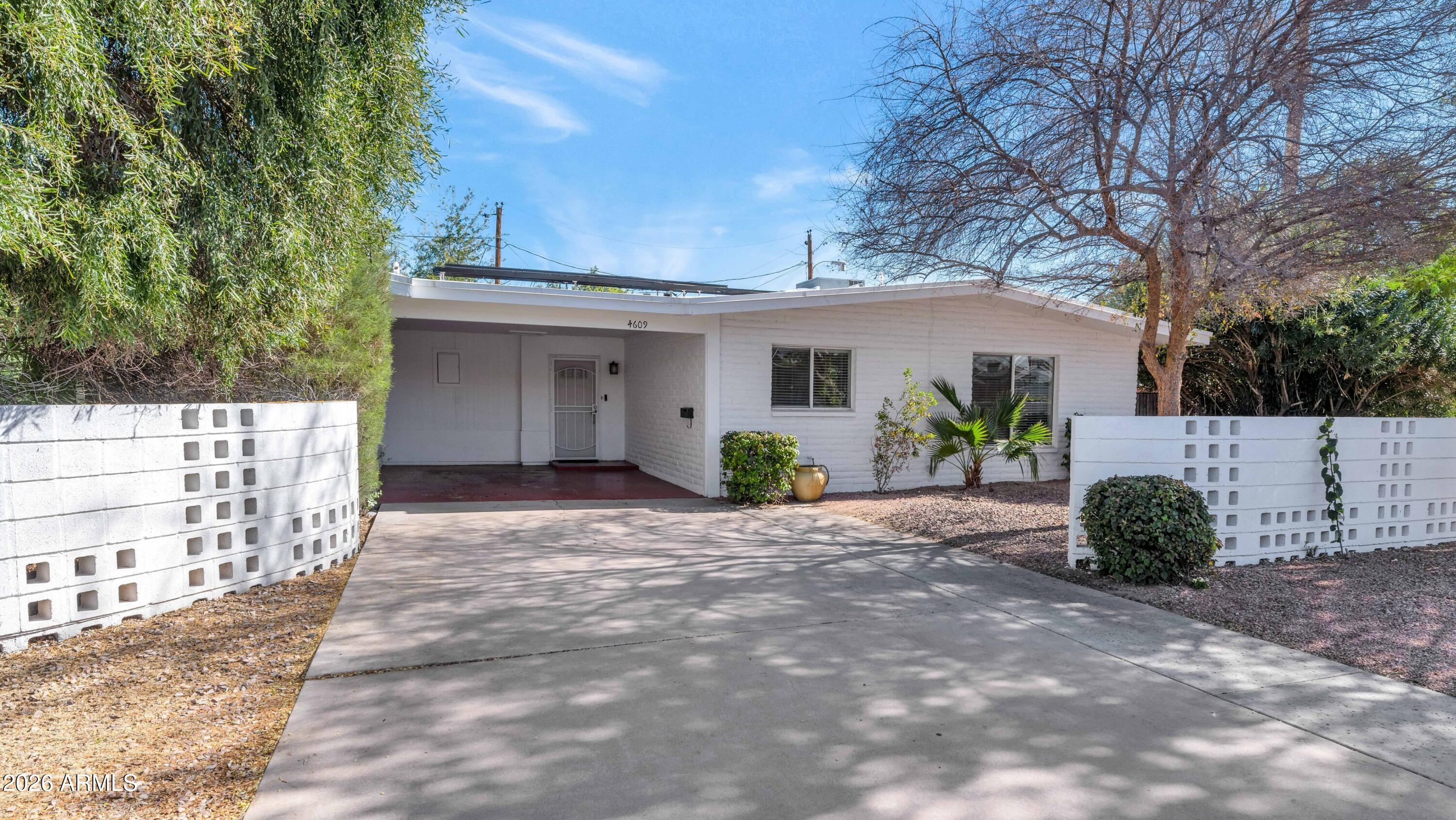 4609 N MILLER Road