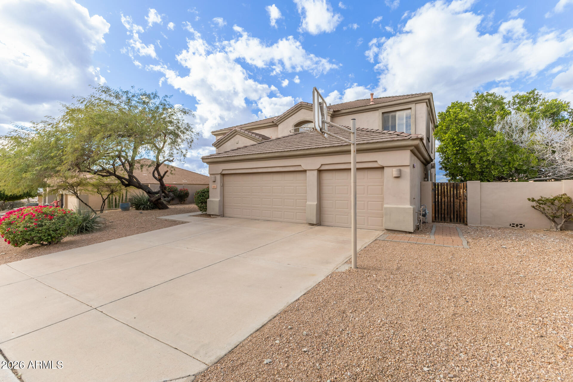 10872 E Raintree Drive