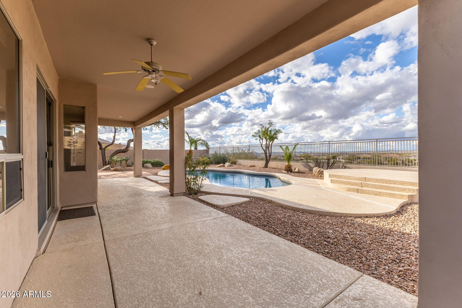 10872 E Raintree Drive