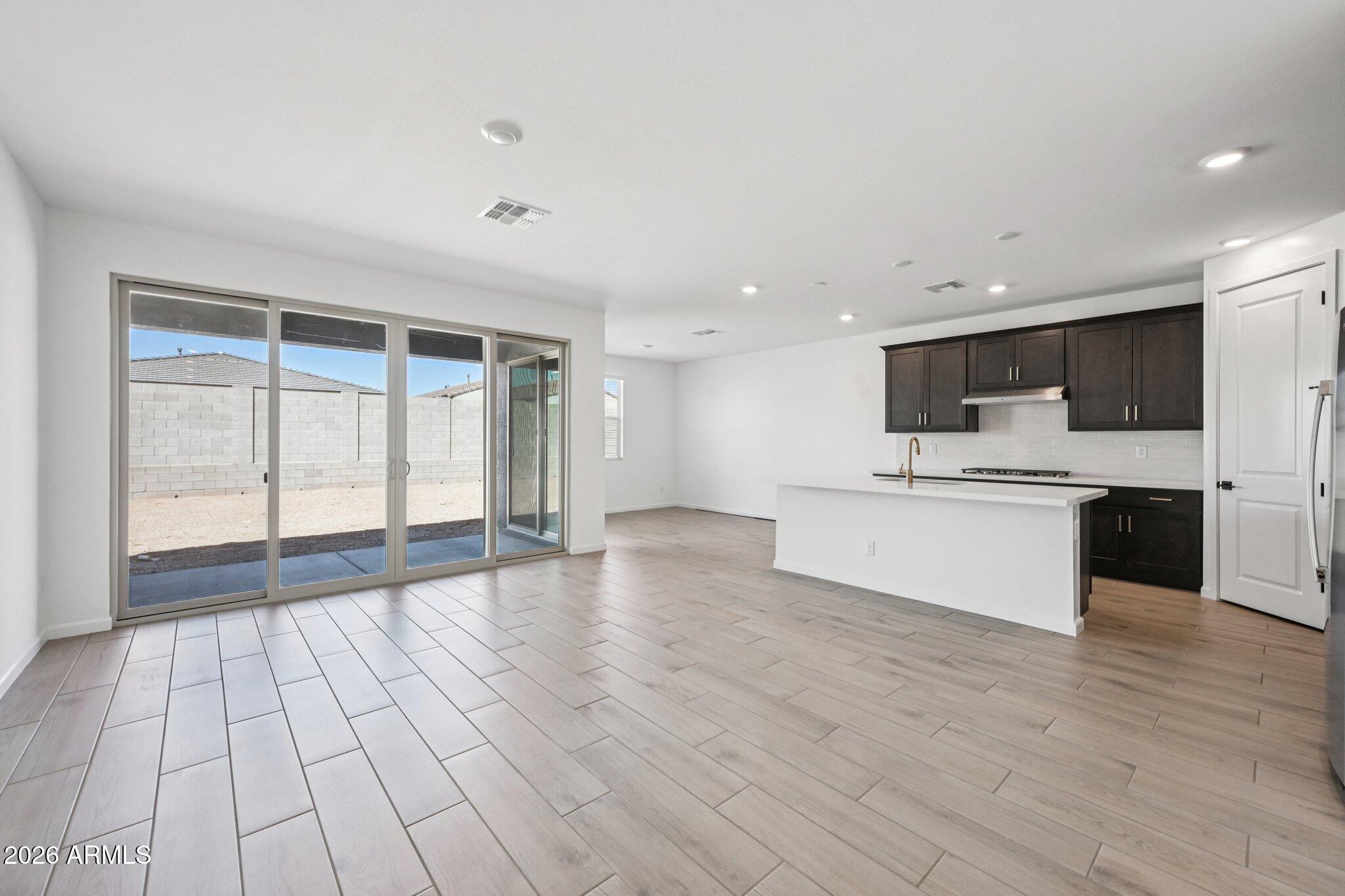 16206 W RED BIRD Road