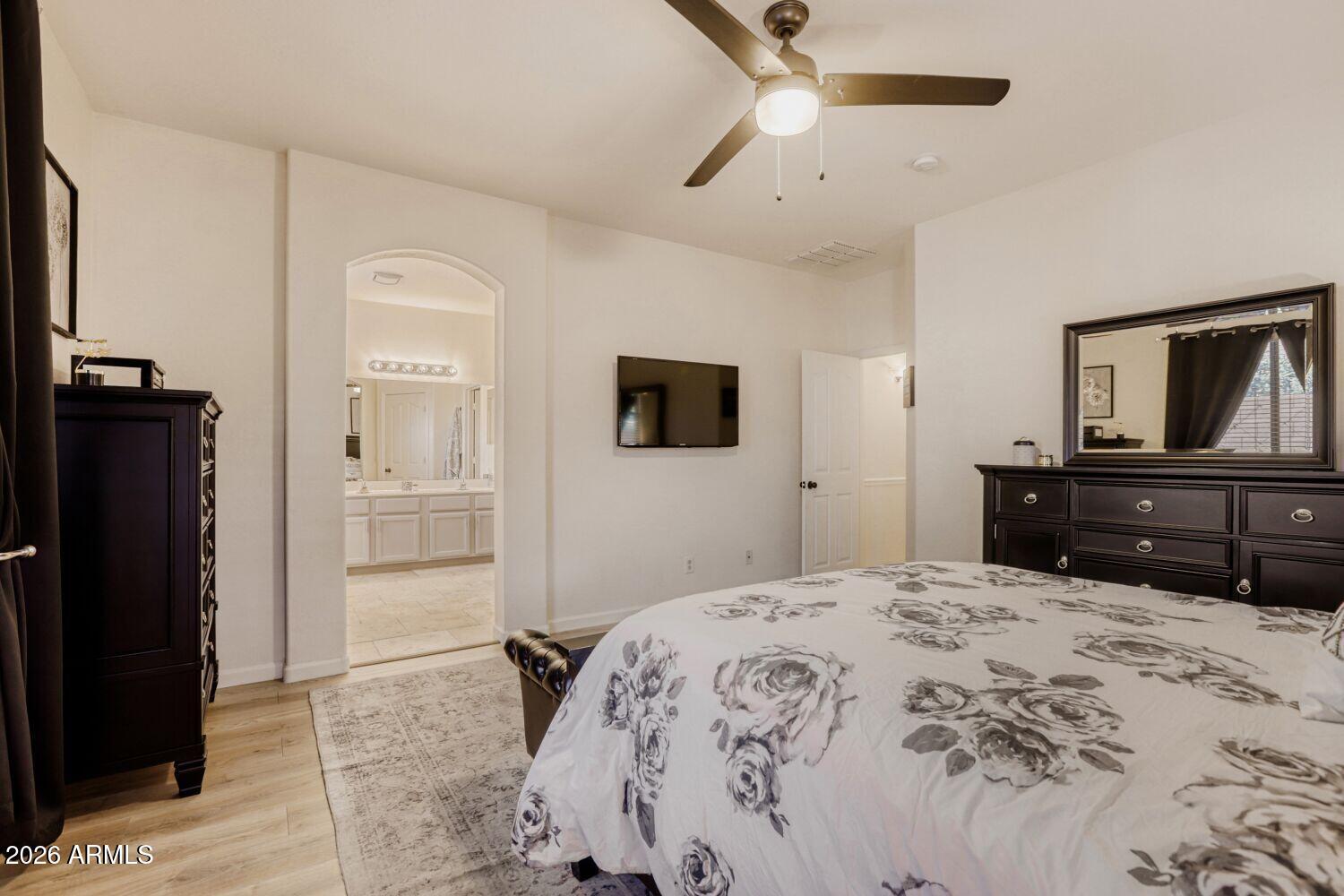 4036 E ANGELA Drive