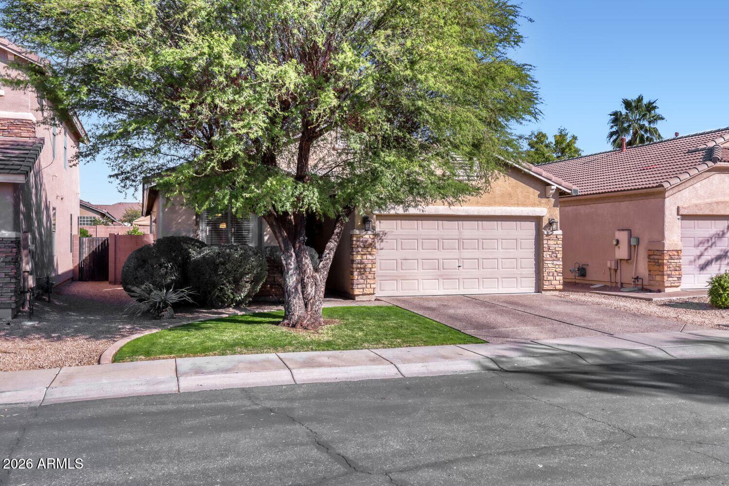 4036 E ANGELA Drive