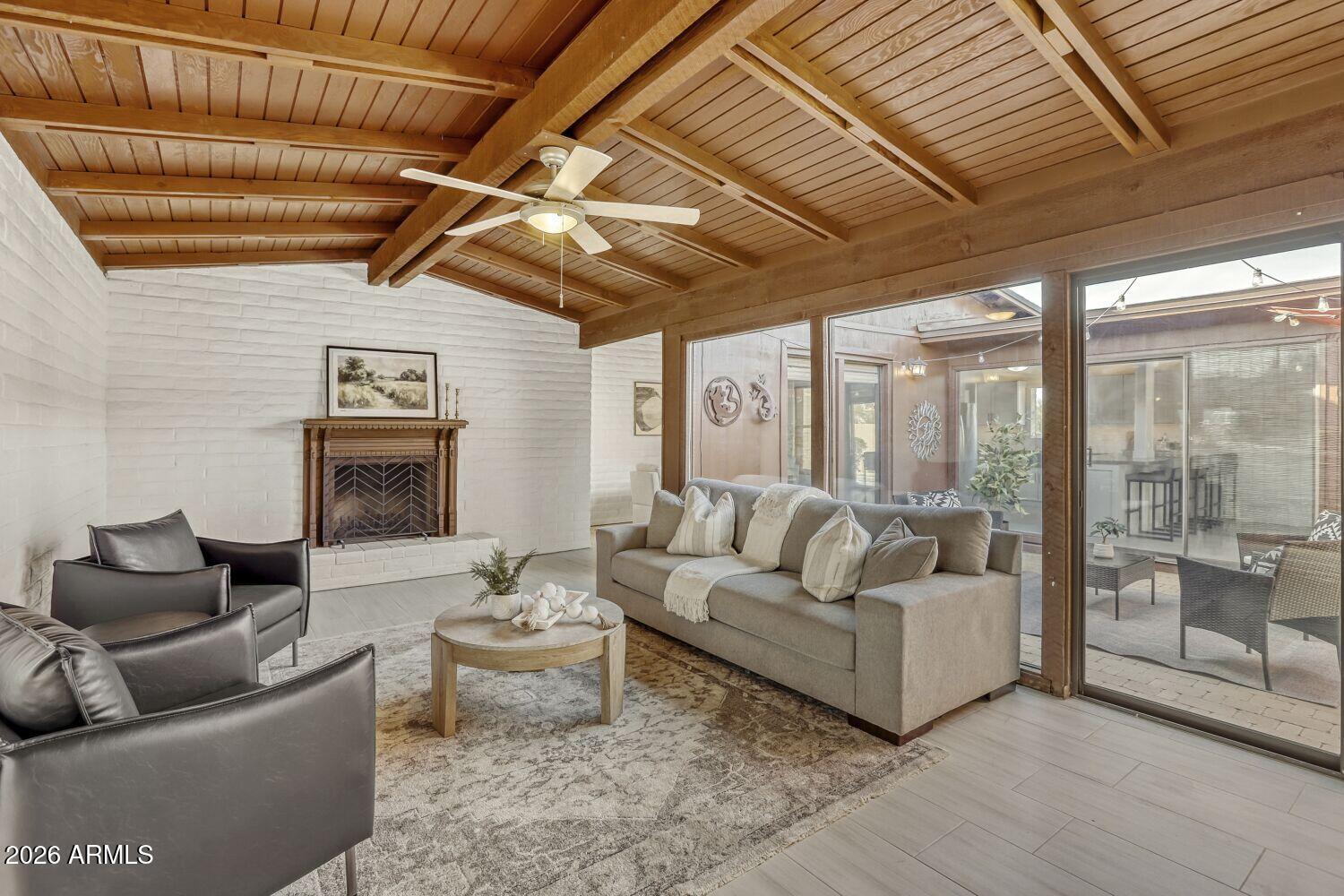 2308 E LAMAR Road