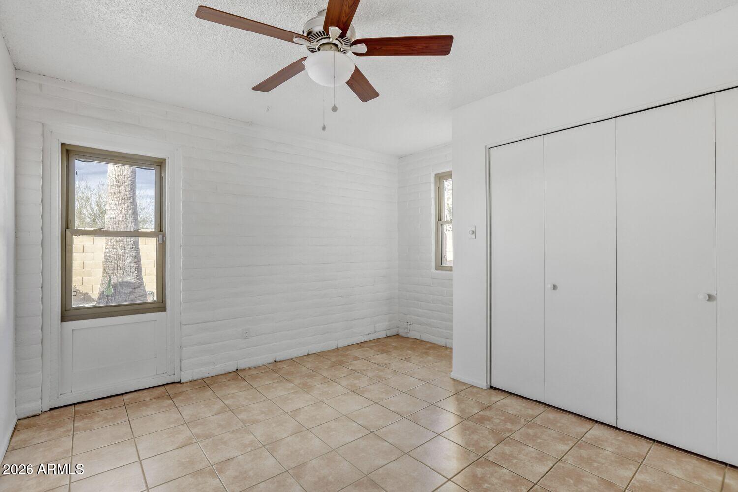 2308 E LAMAR Road