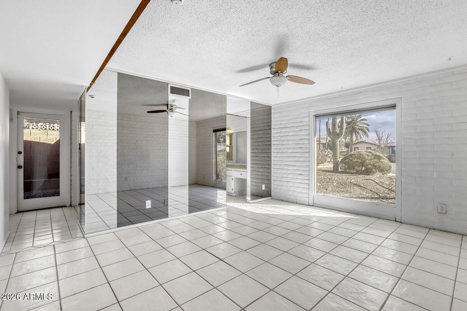 2308 E LAMAR Road