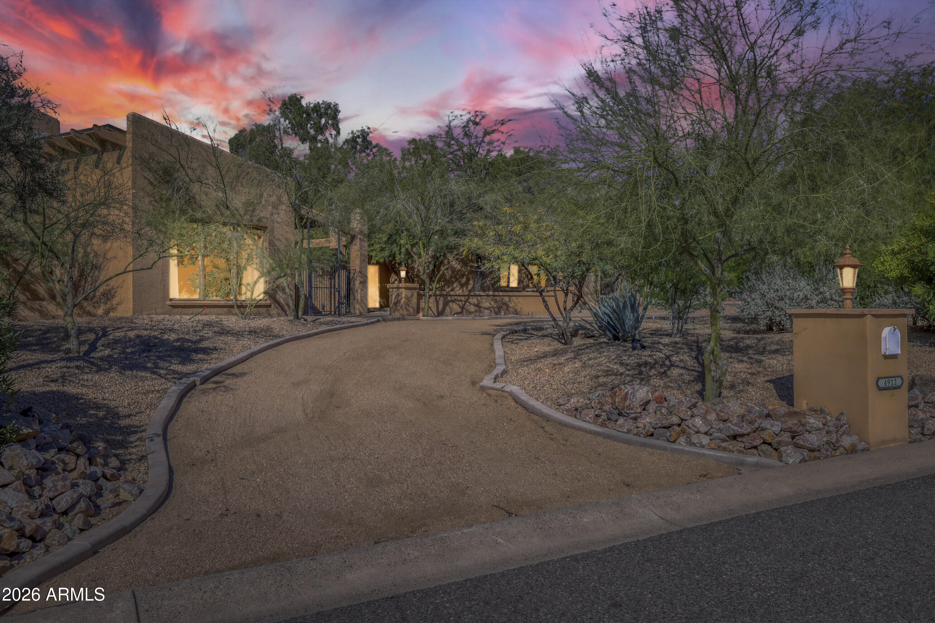 4912 E ARROYO VERDE Drive
