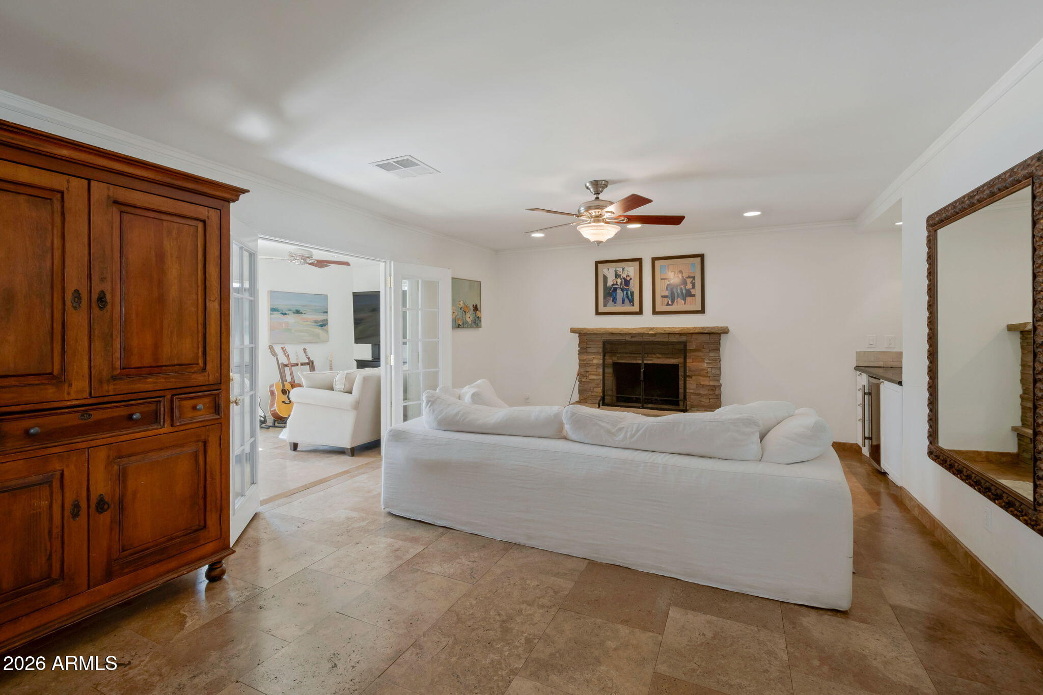 8101 E FERZON Trail