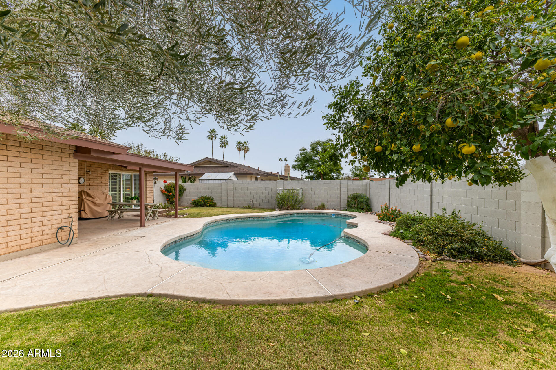 1941 E PEBBLE BEACH Drive E