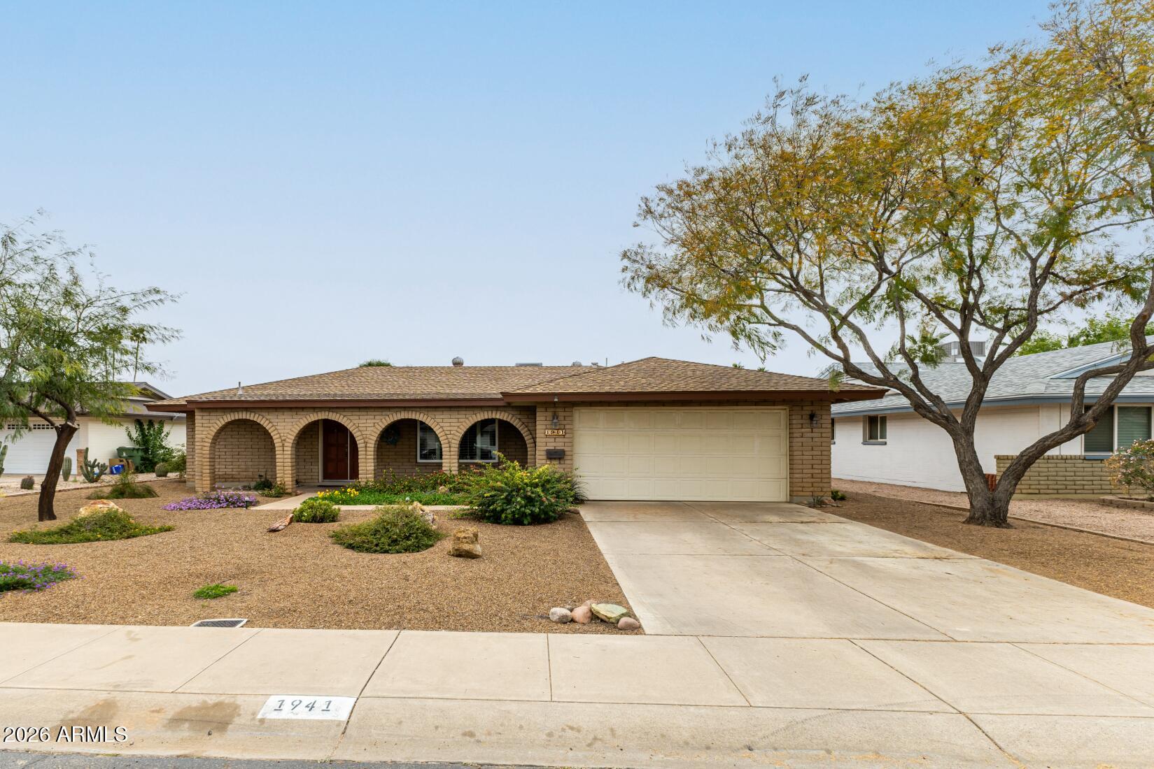 1941 E PEBBLE BEACH Drive E