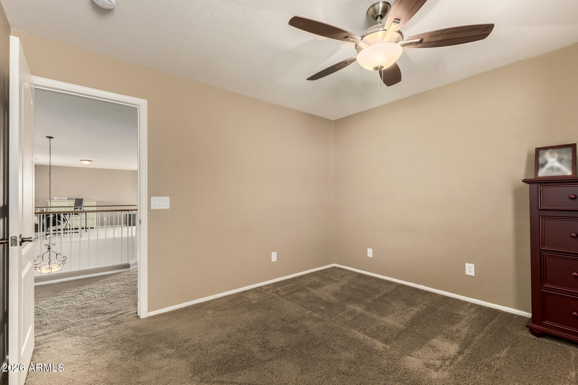2507 E RUSTLING OAKS Lane