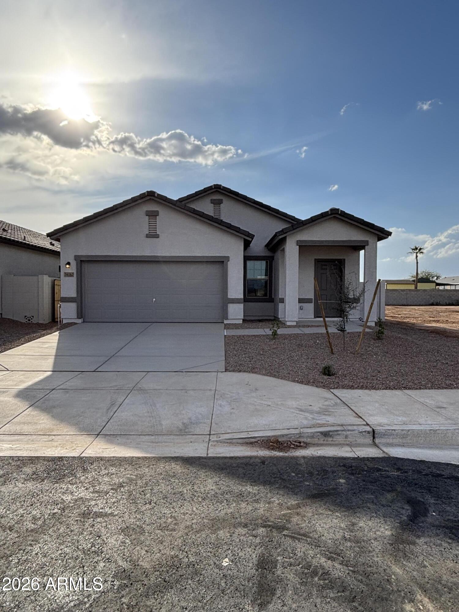 34162 N STONELEIGH Drive