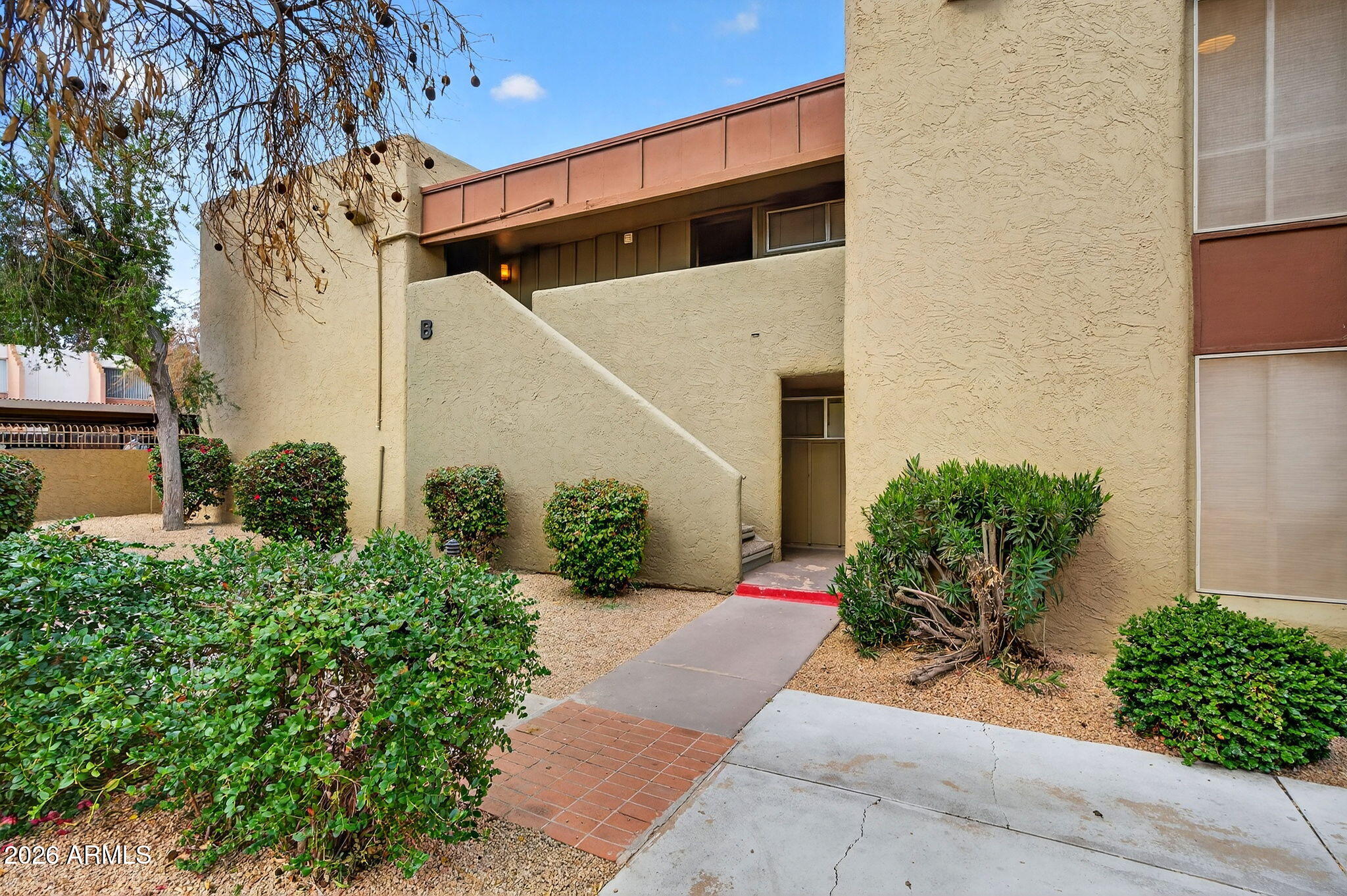 1701 W TUCKEY Lane 206