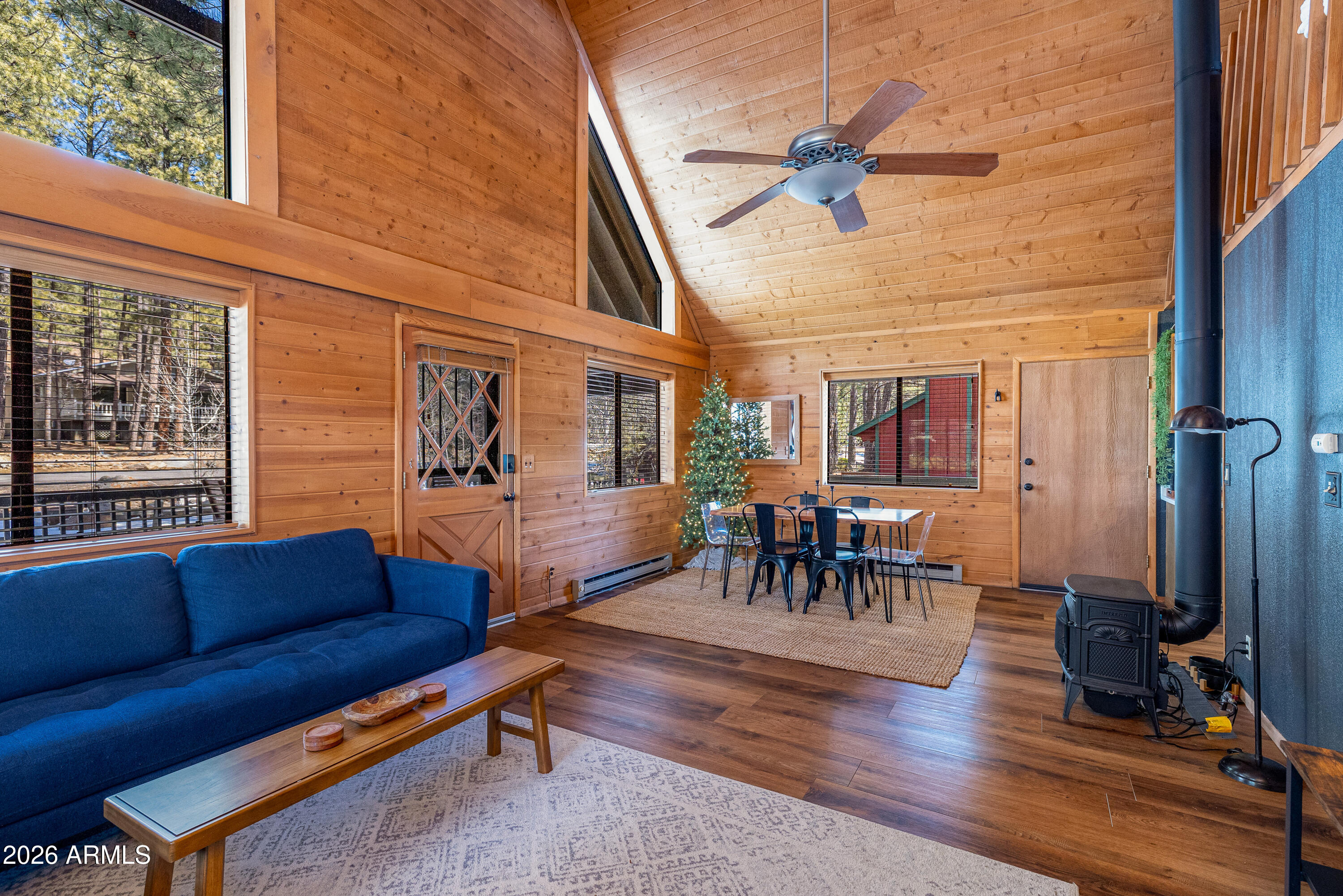 115 LODGE Drive
