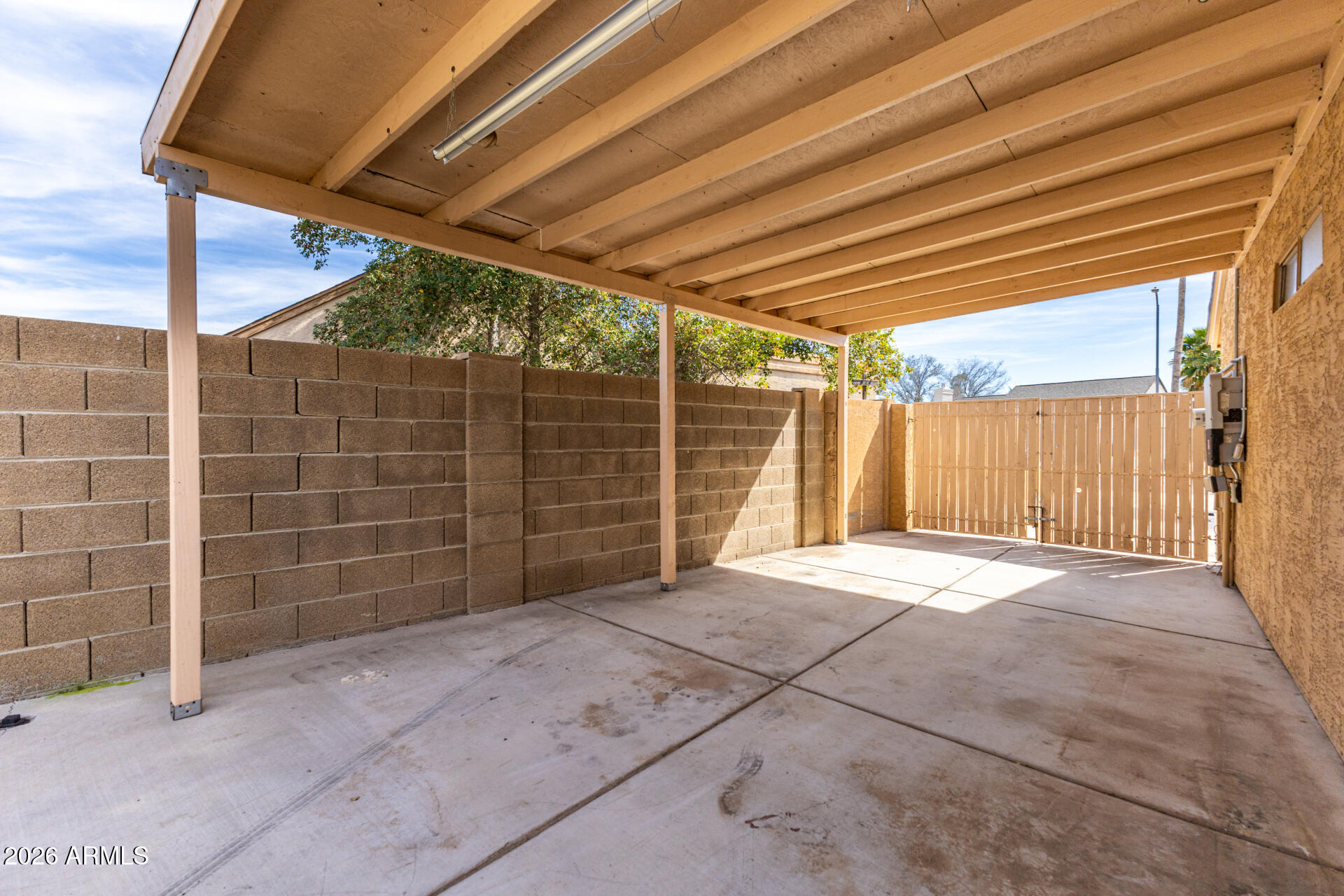 4608 W MORROW Drive