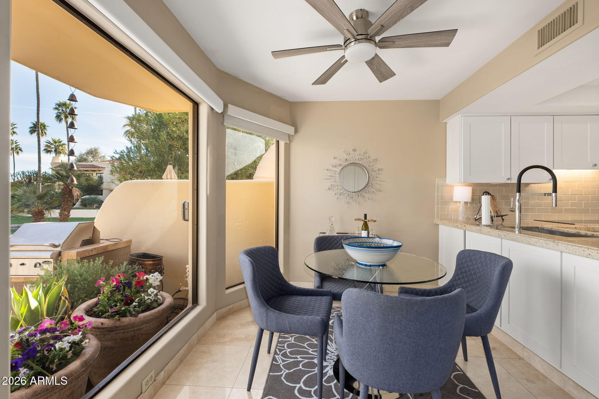 10050 E MOUNTAINVIEW LAKE Drive 10
