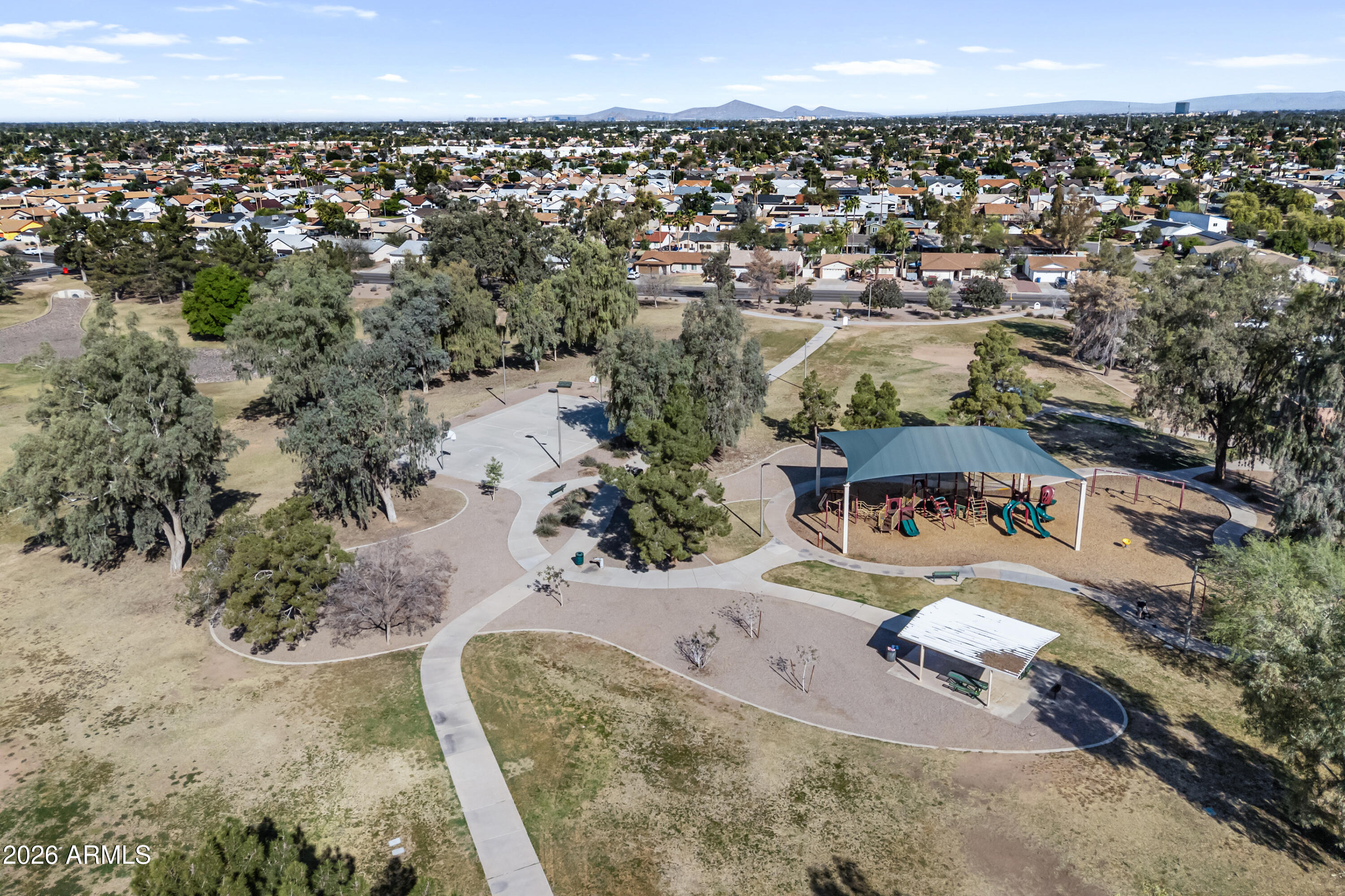 525 W El Prado Road