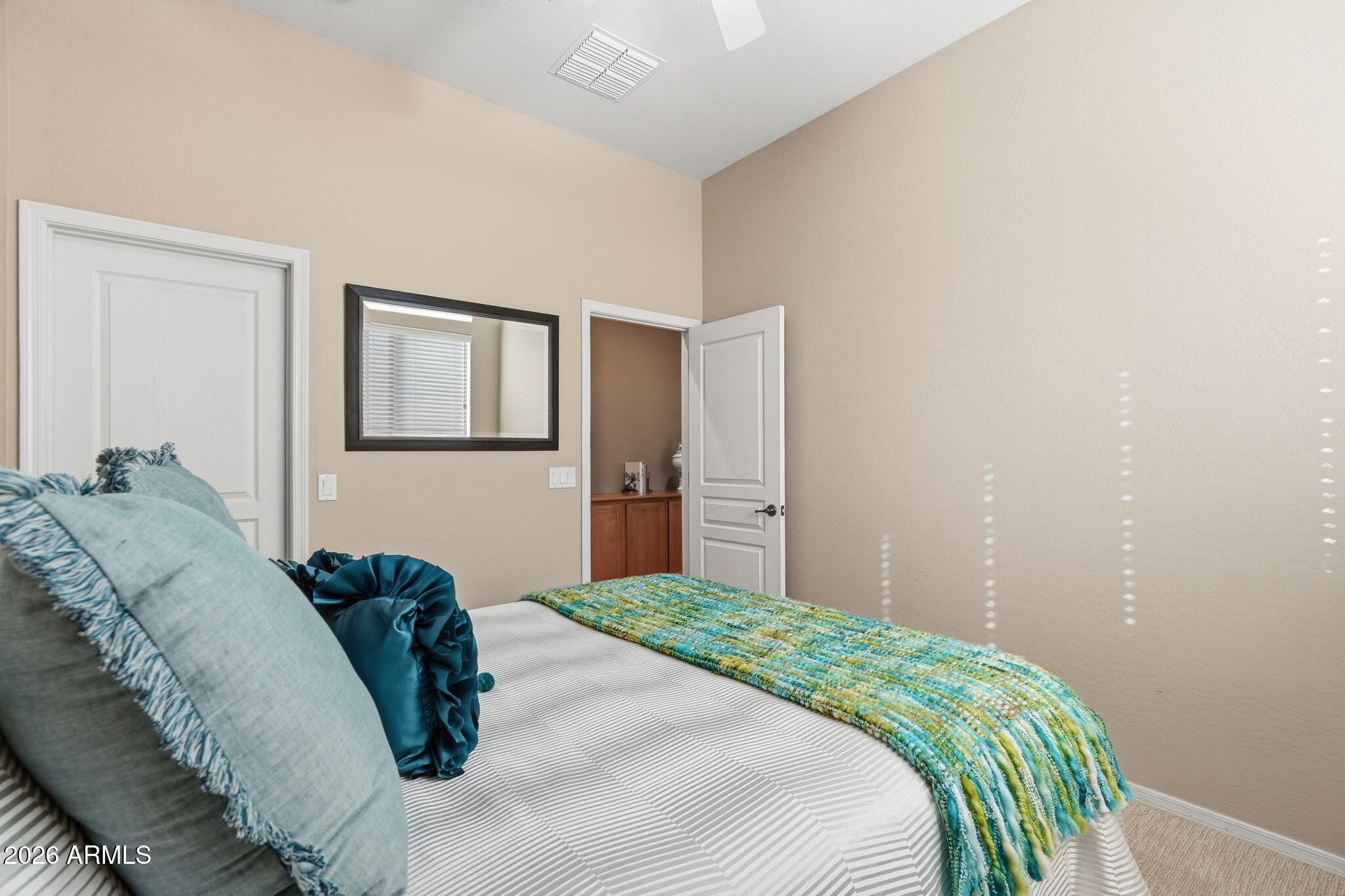 3309 W LEISURE Lane