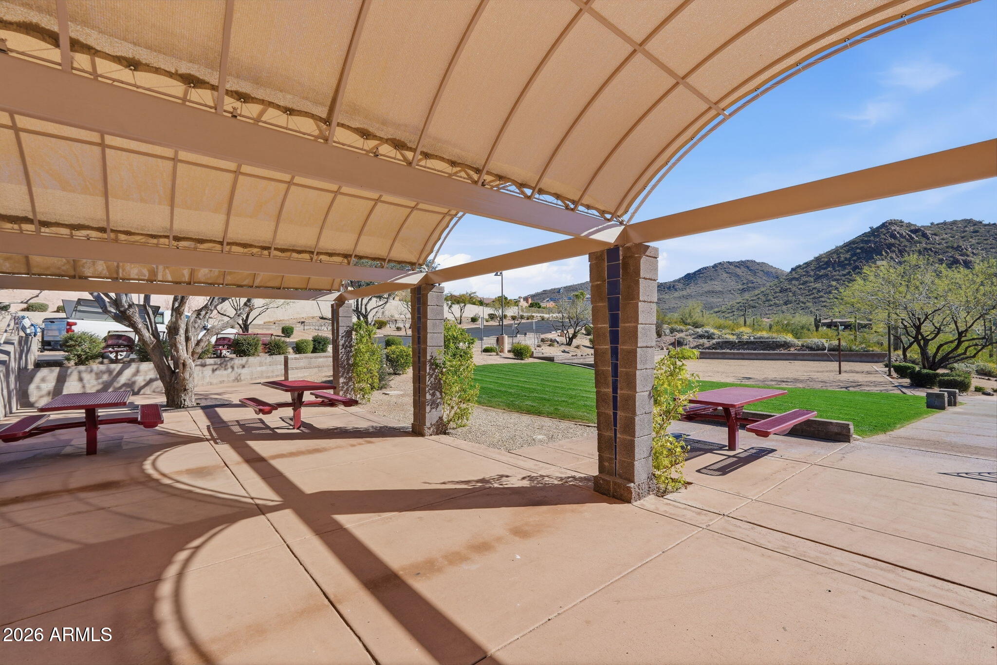 3309 W LEISURE Lane