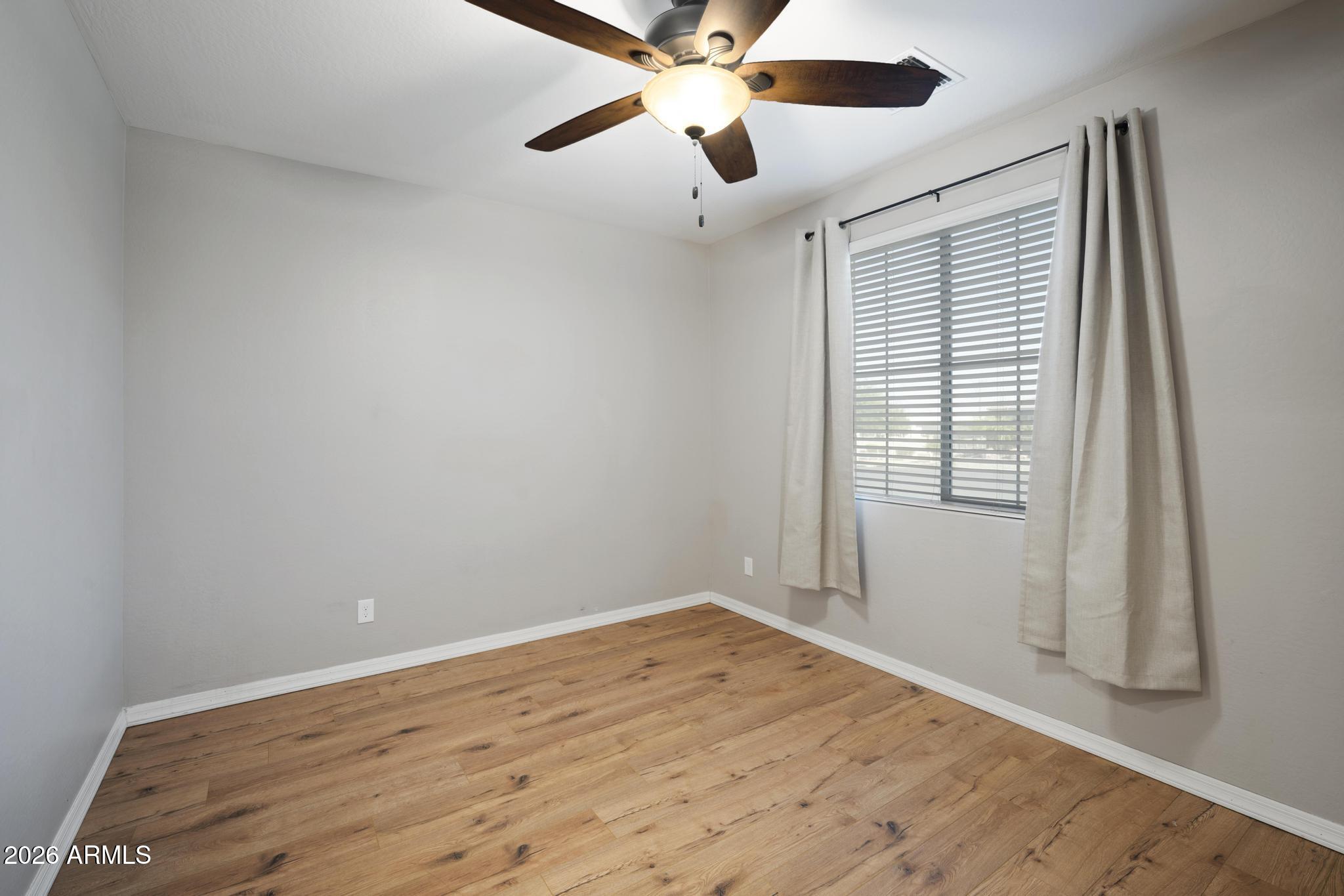 12512 W LAMAR Court