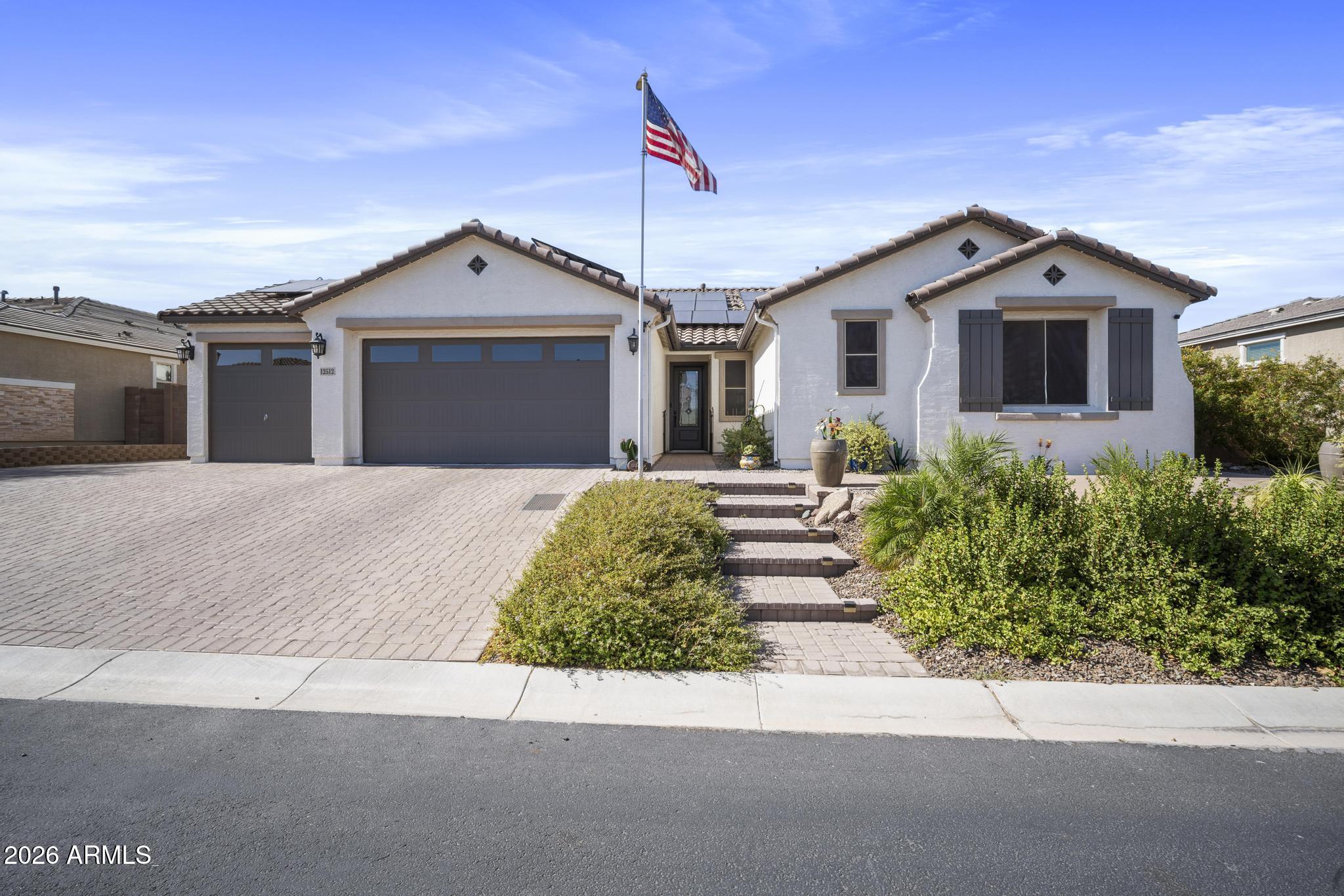 12512 W LAMAR Court