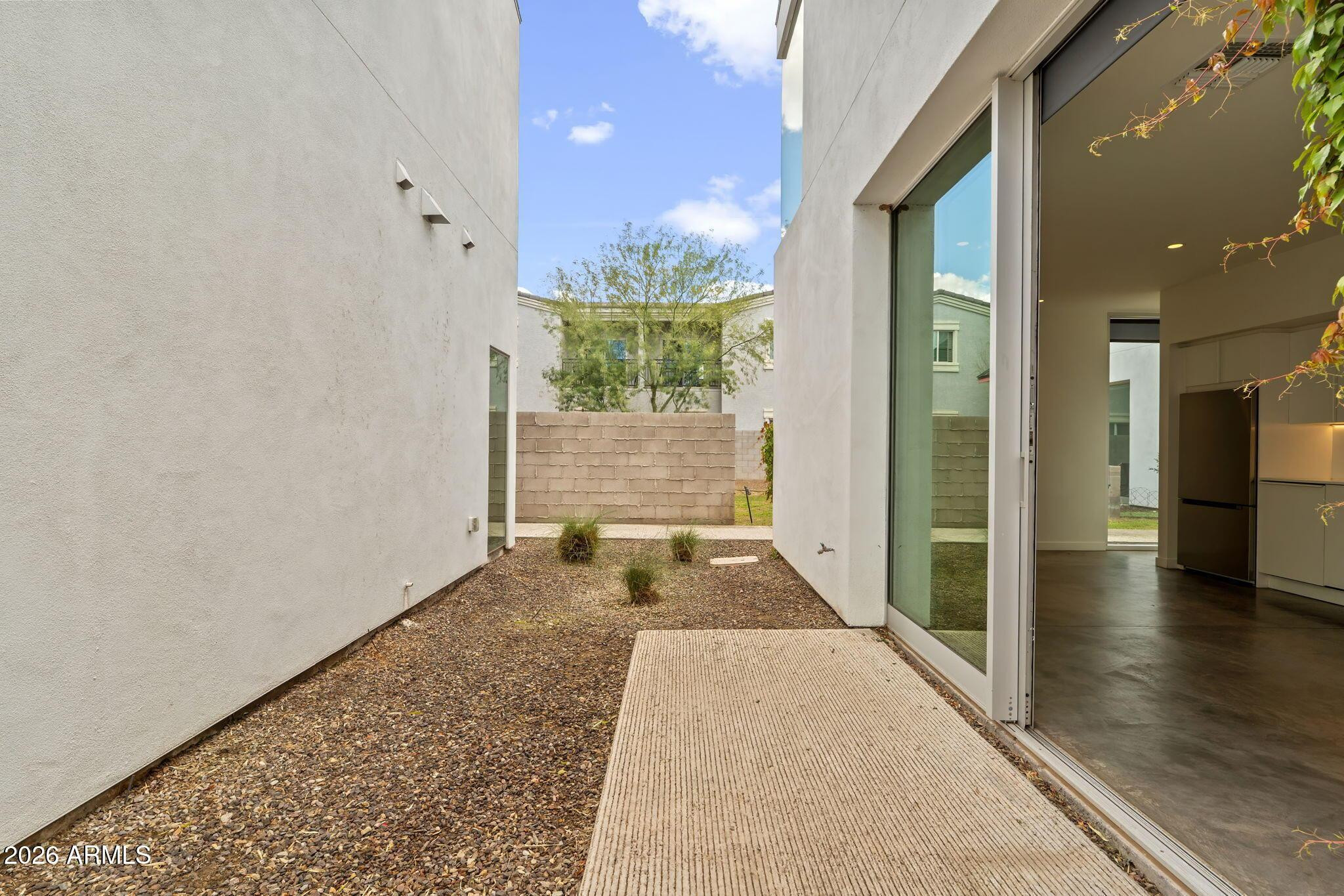 1337 E Polk Street Apt 7