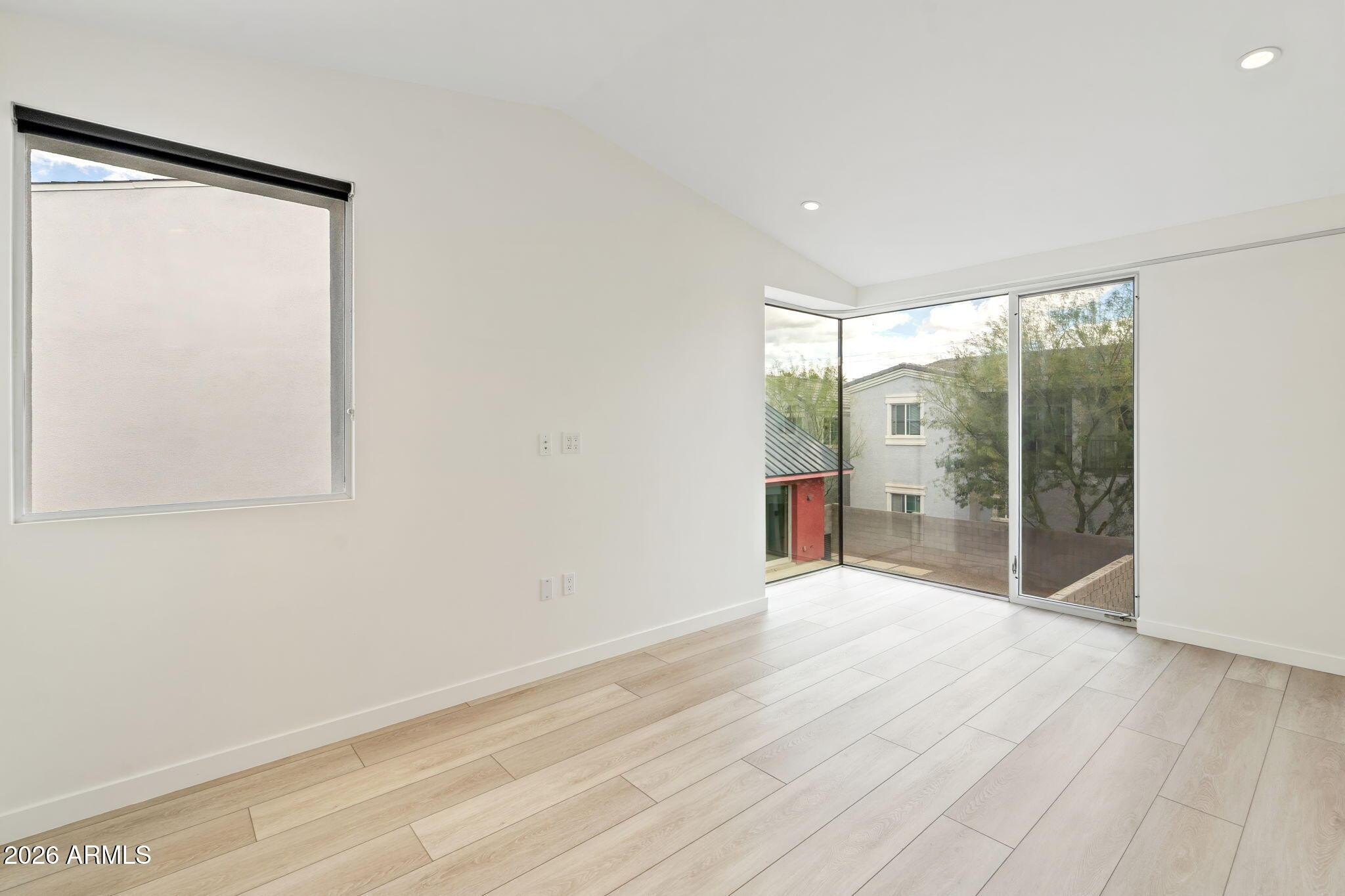 1337 E Polk Street Apt 7