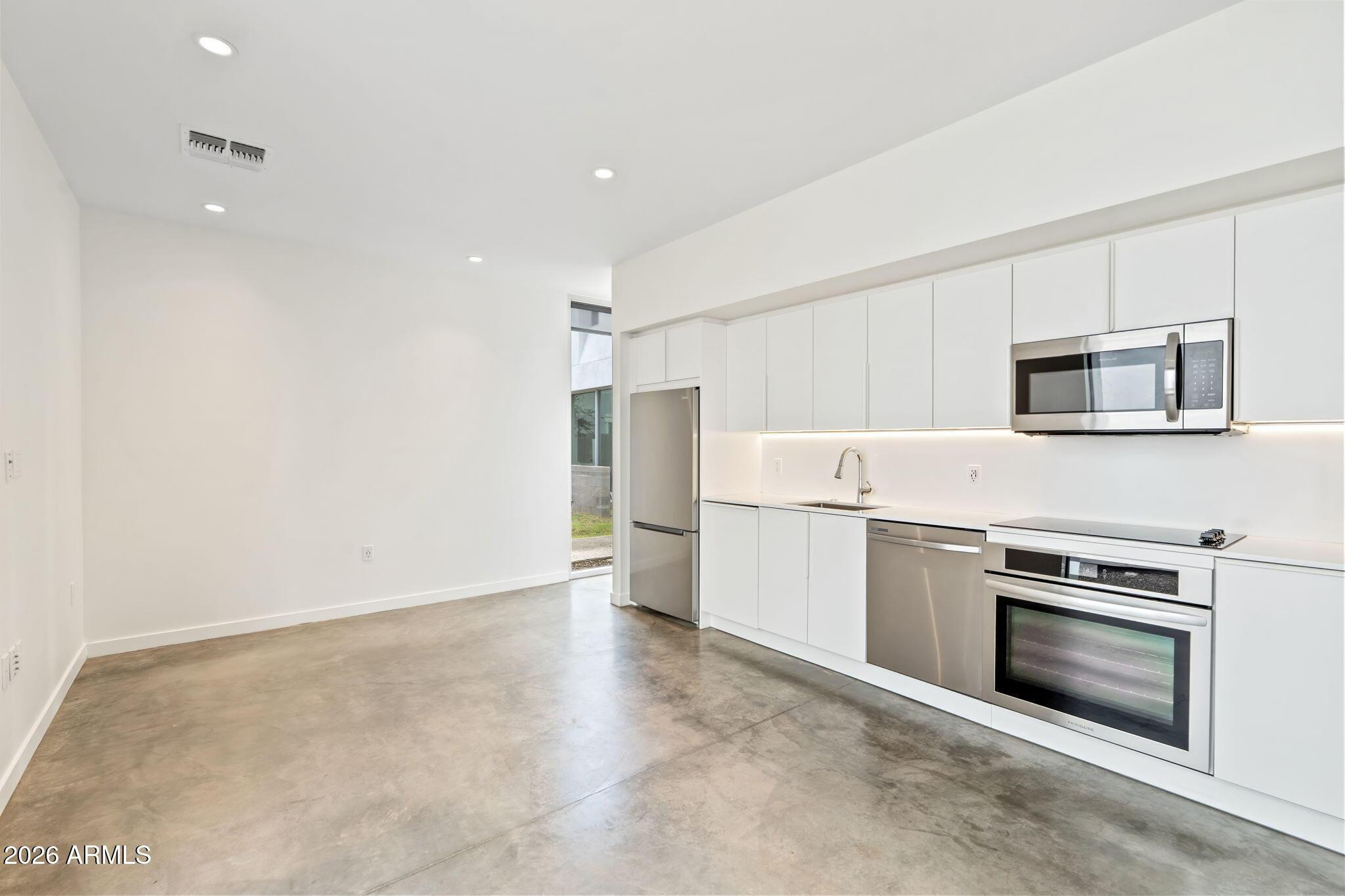 1337 E Polk Street Apt 7