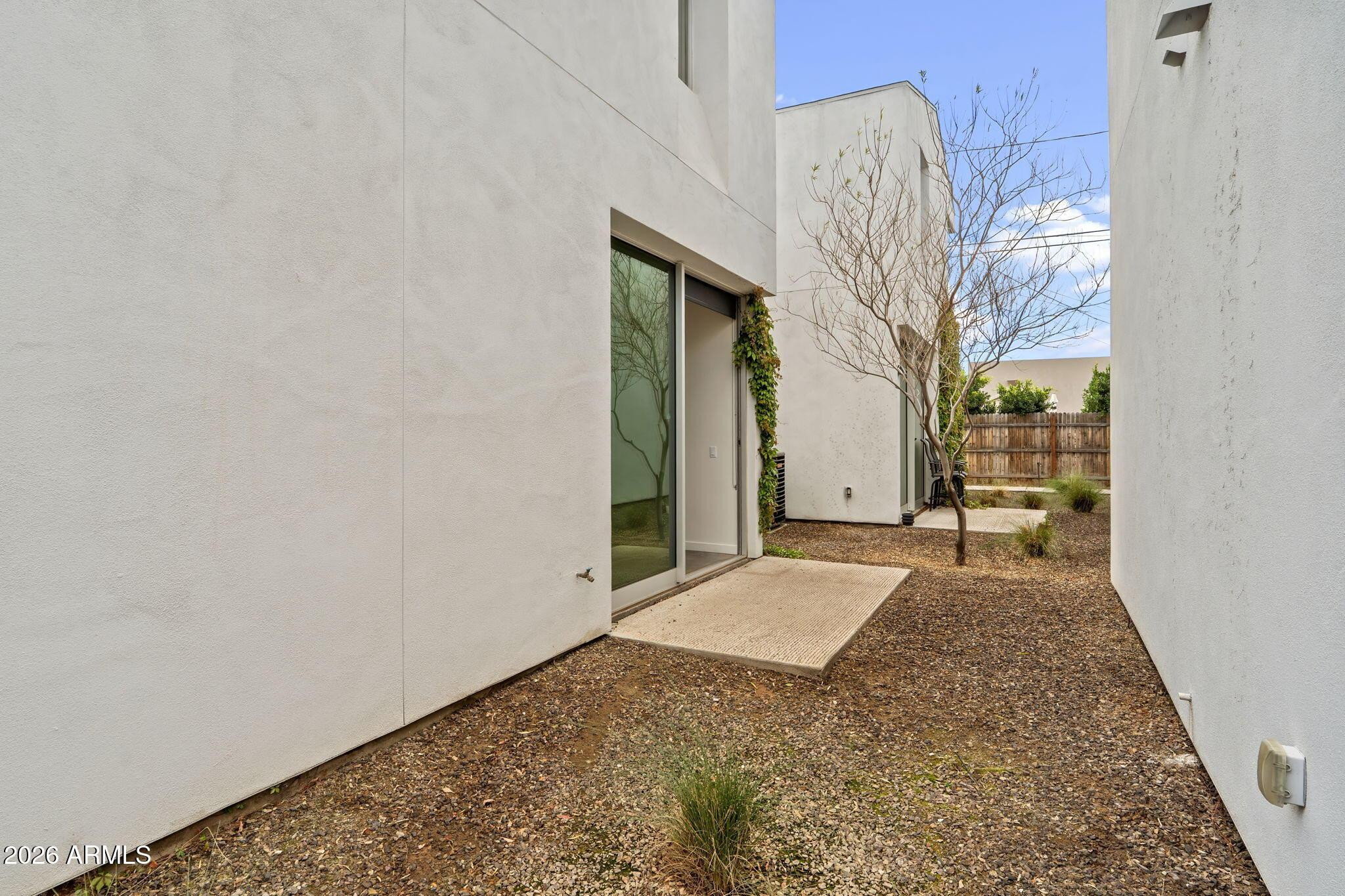 1337 E Polk Street Apt 7