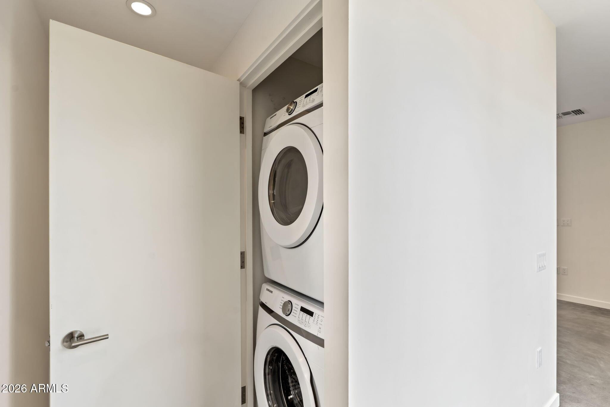 1337 E Polk Street Apt 7