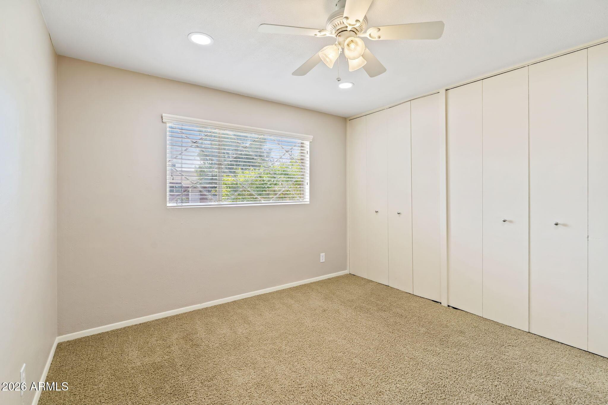3007 N 84th Place