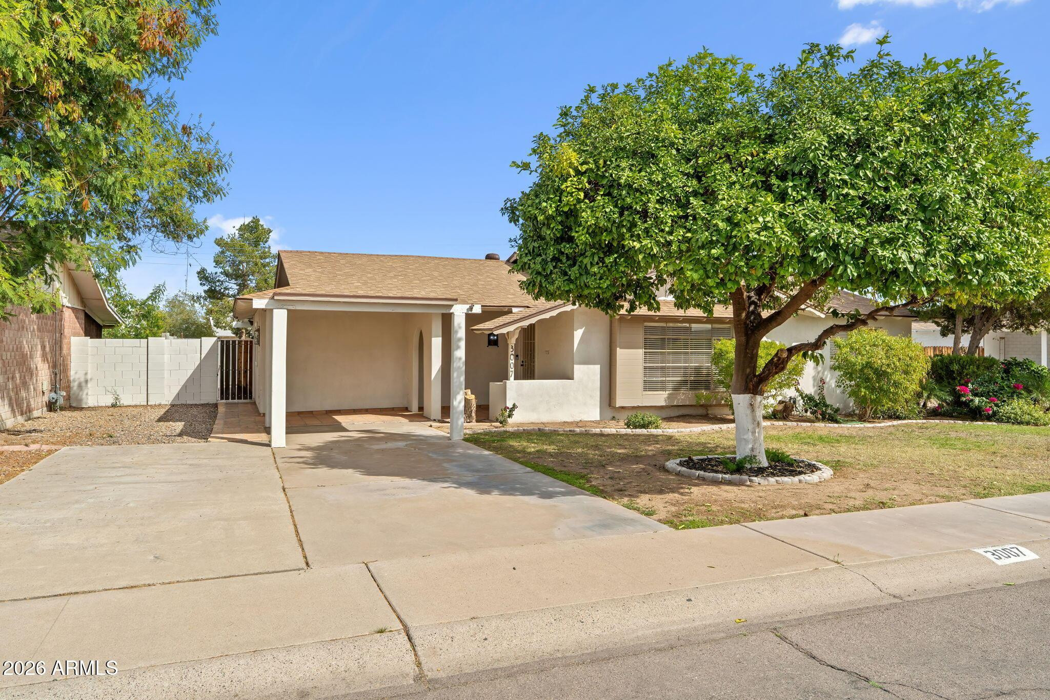 3007 N 84th Place