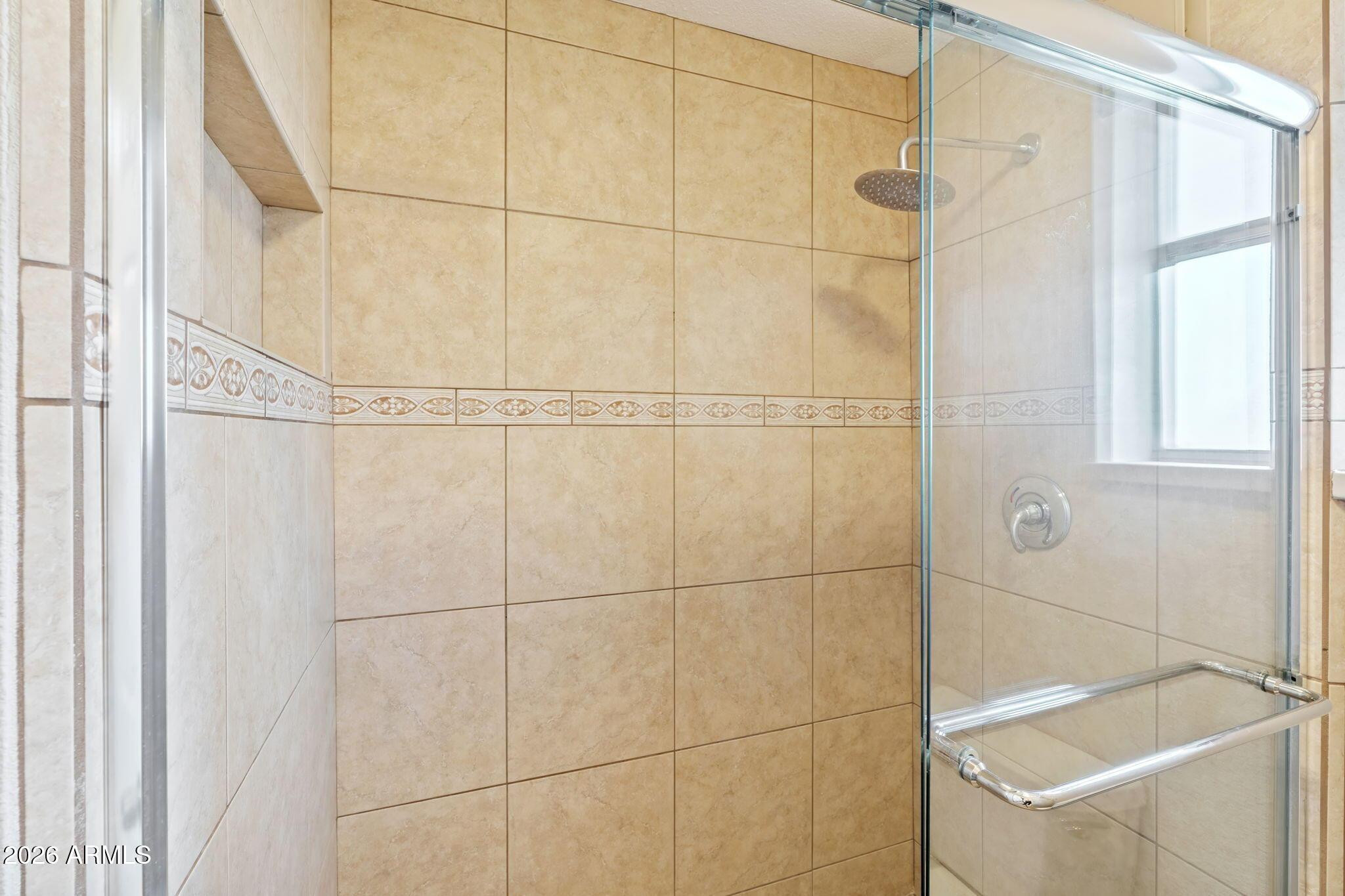 3007 N 84th Place