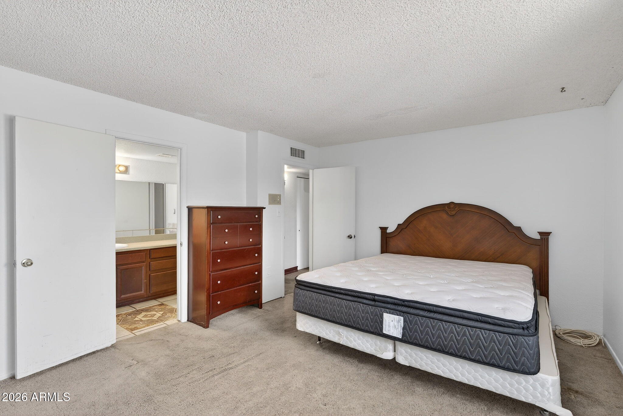 9832 S 4th Street