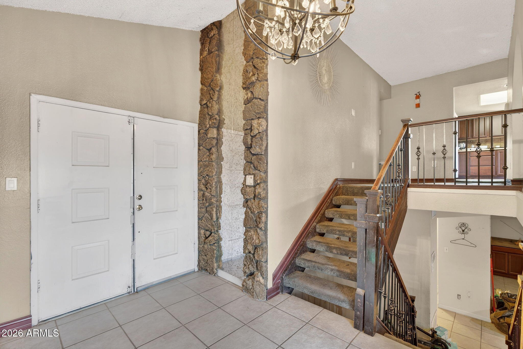 9832 S 4th Street