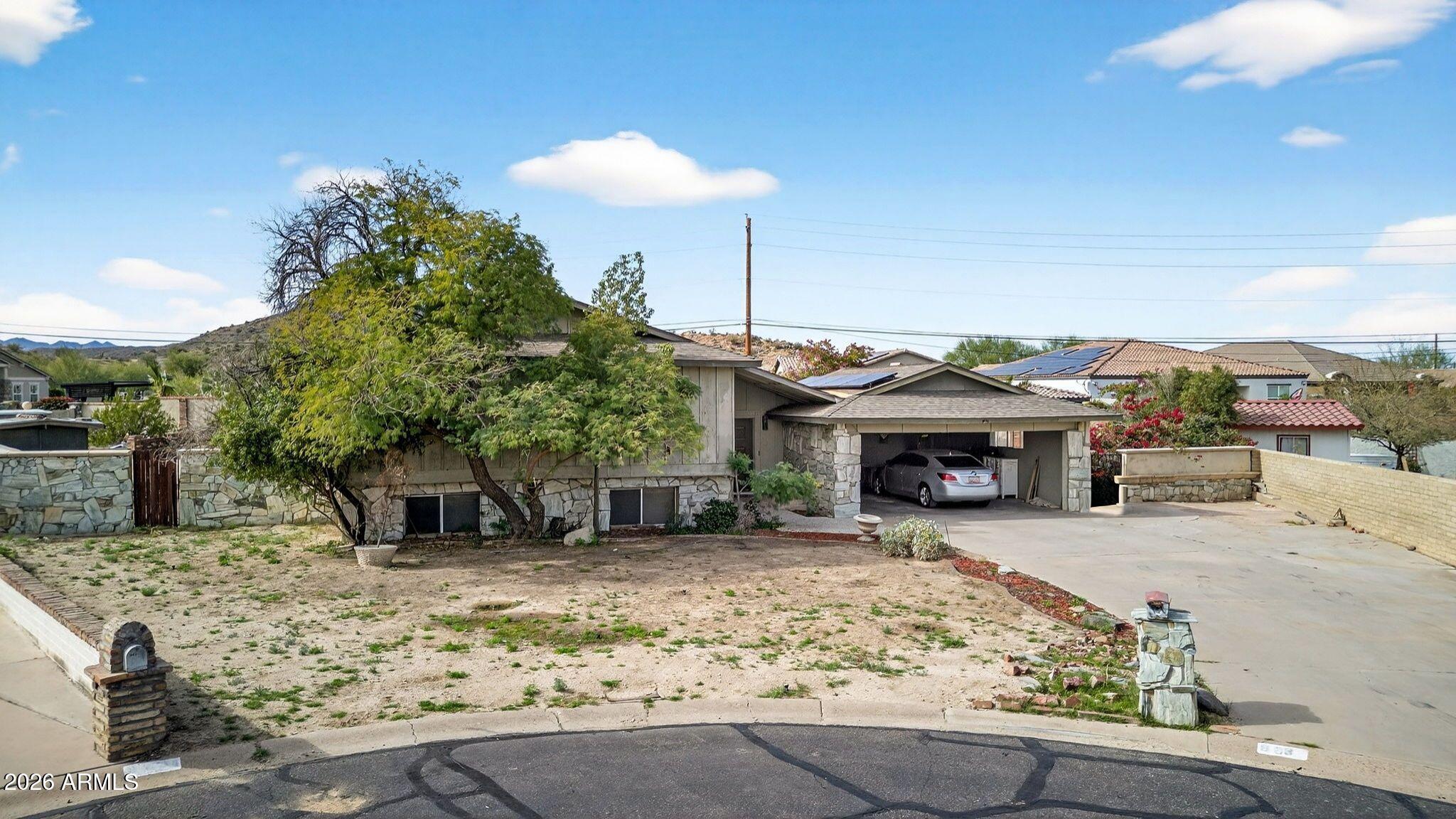 9832 S 4th Street
